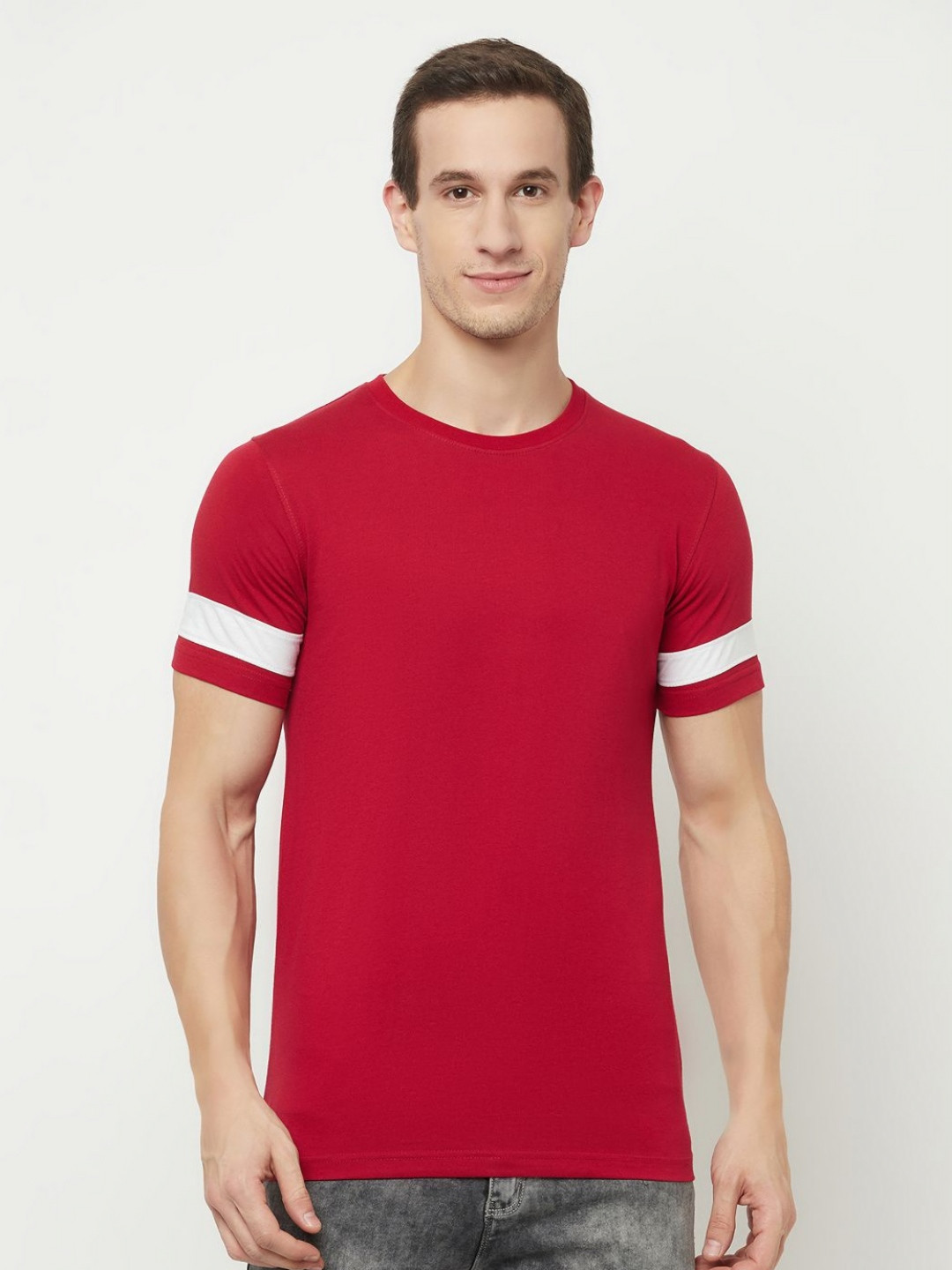 

TAZO Men Applique T-shirt, Red