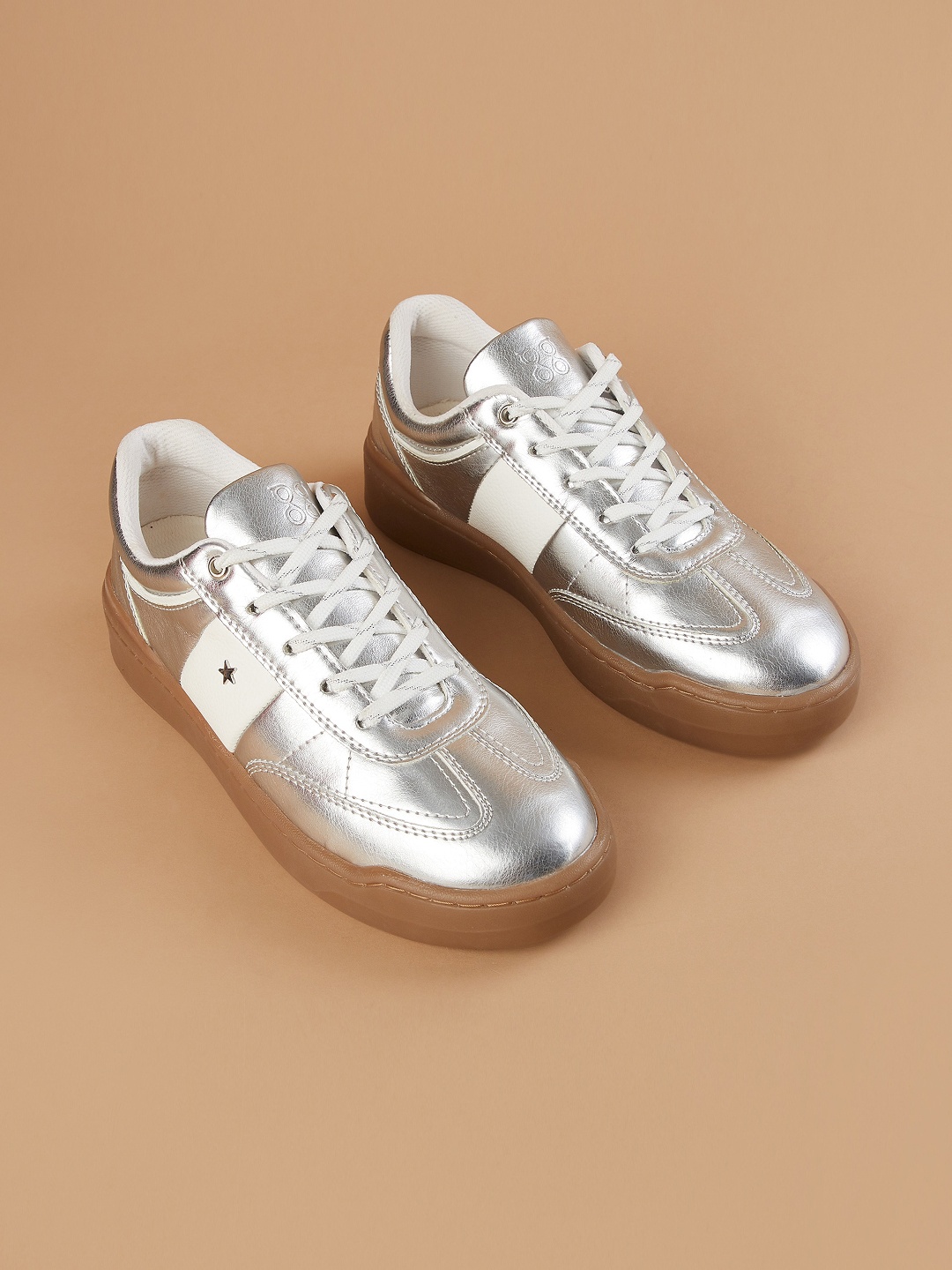 

Ginger by Lifestyle Women PU Sneakers, Silver