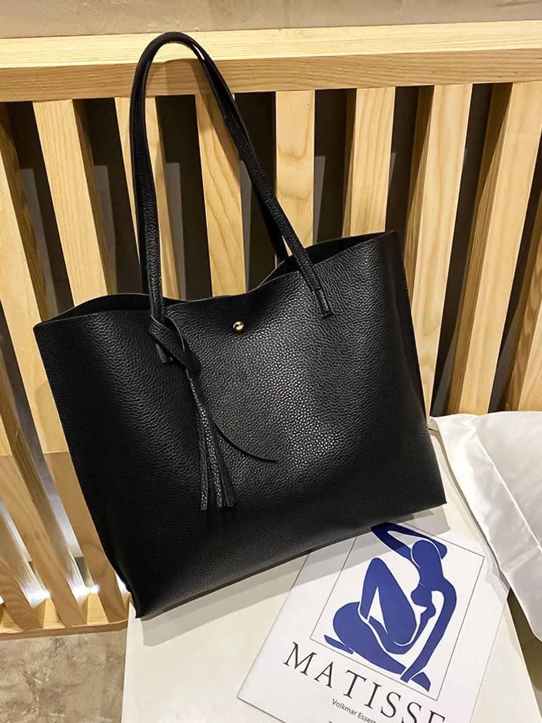 

HAUTE SAUCE by Campus Sutra Textured Oversized Structured Tote Bag with Applique, Black