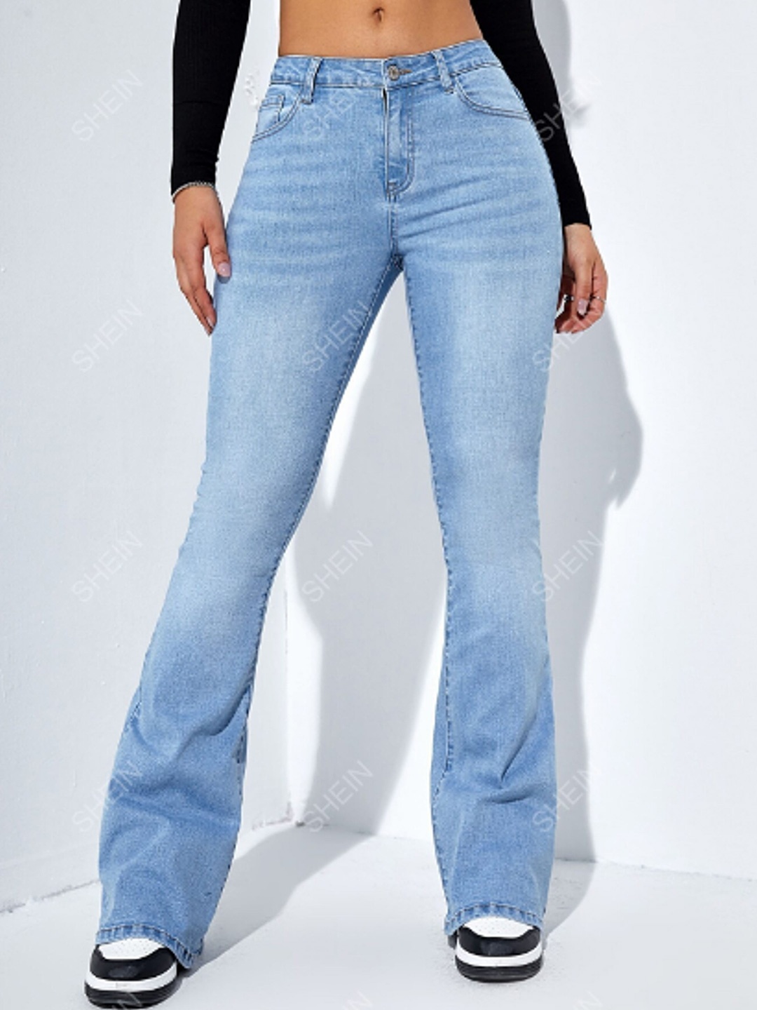

BAESD Women Comfort Bootcut Light Fade Stretchable Jeans, Blue