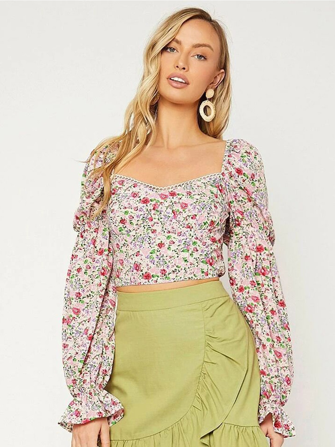 

Stylecast X Slyck Floral Print Sweetheart Neck Puff Sleeve Crop Top, Multi