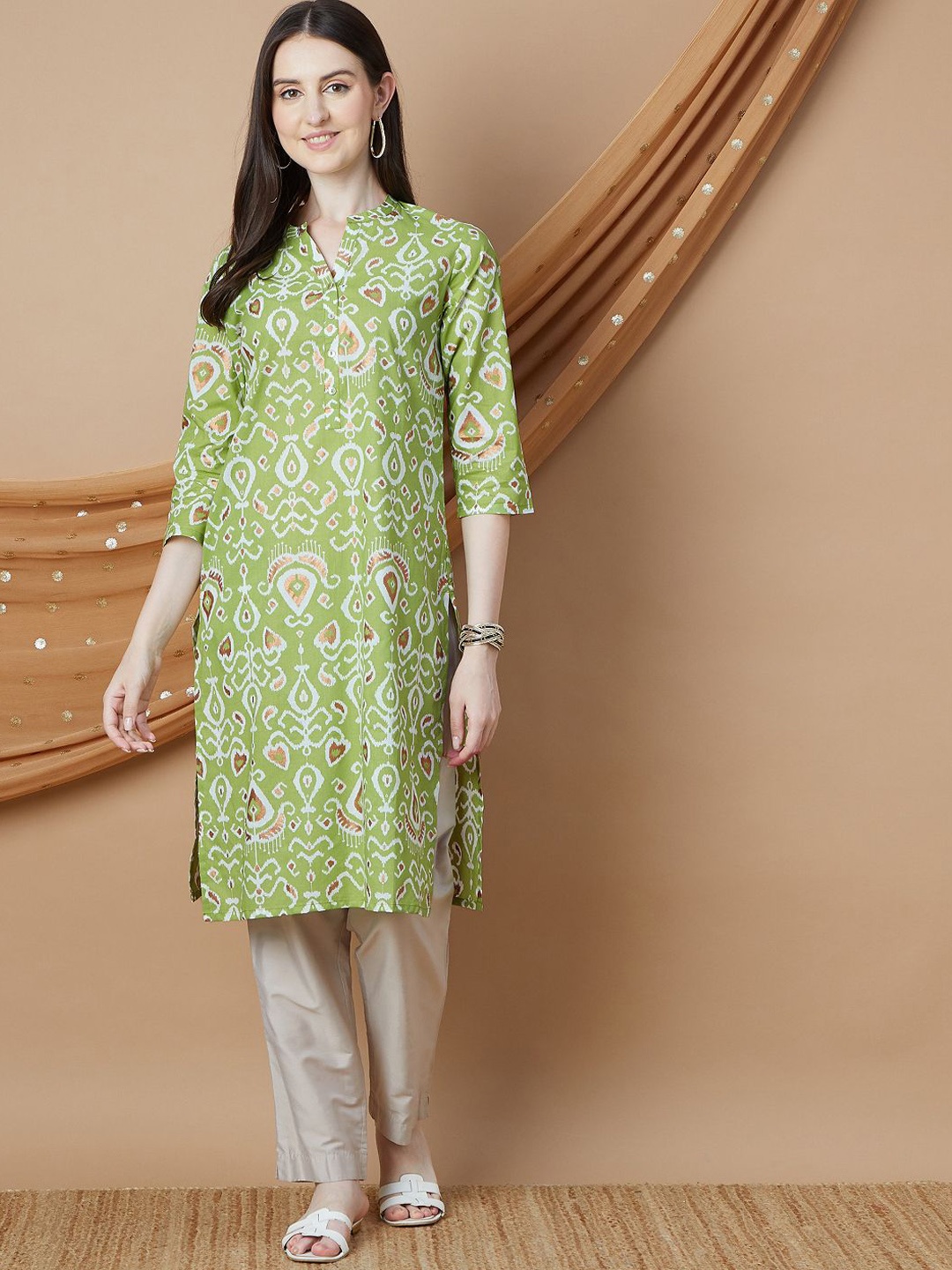 

Melange by Lifestyle Women Ethnic Motifs Printed Thread Work Kurta, Green