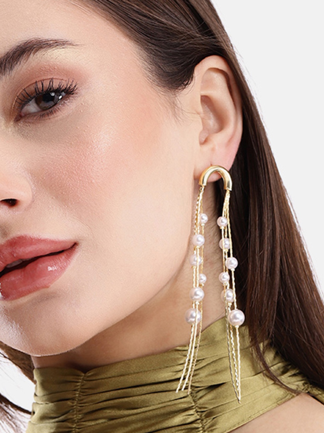 

DressBerry Contemporary Drop Earrings, Gold