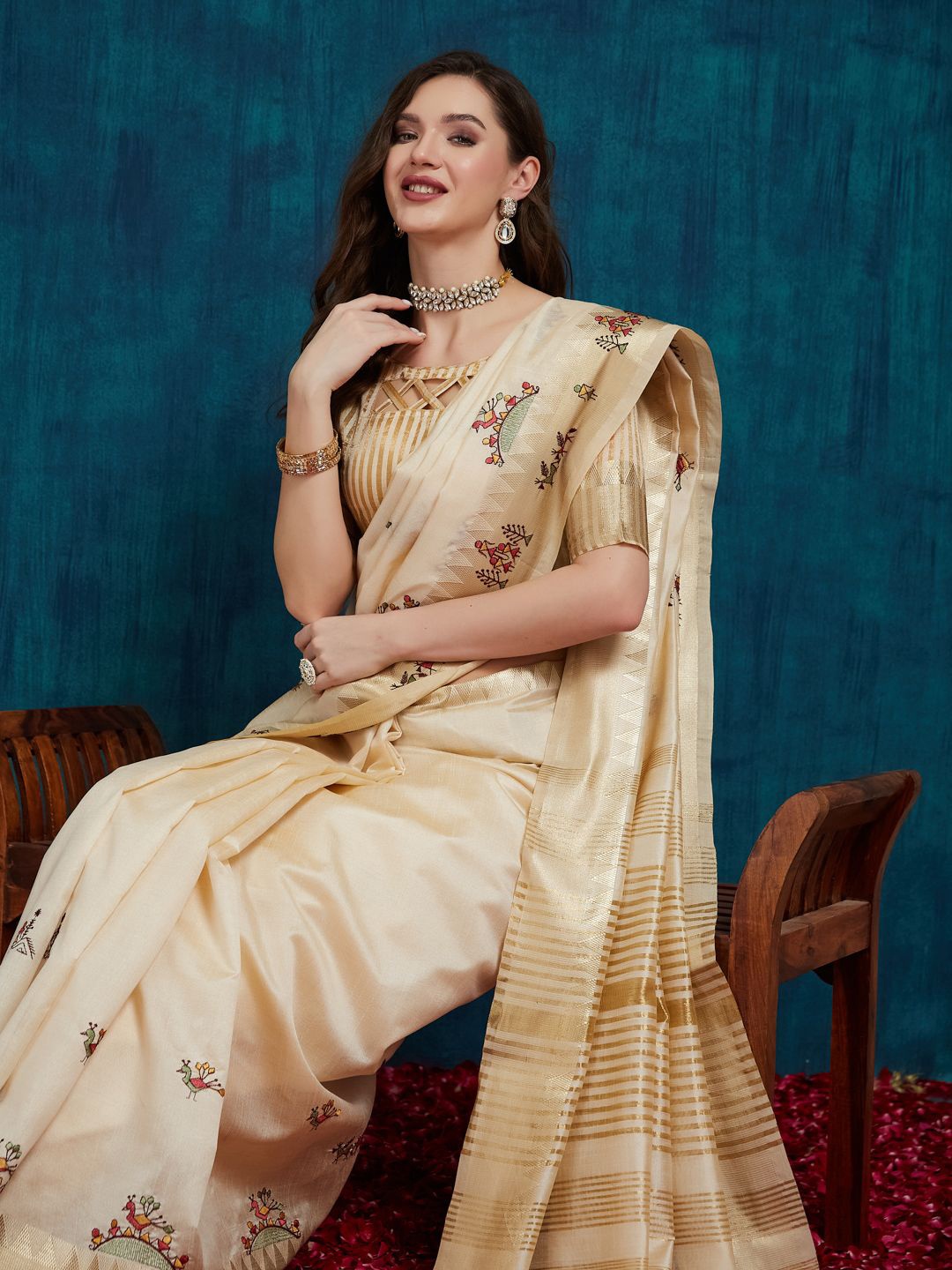 

KAVINDI Warli Embroidered Silk Cotton Designer Saree, White