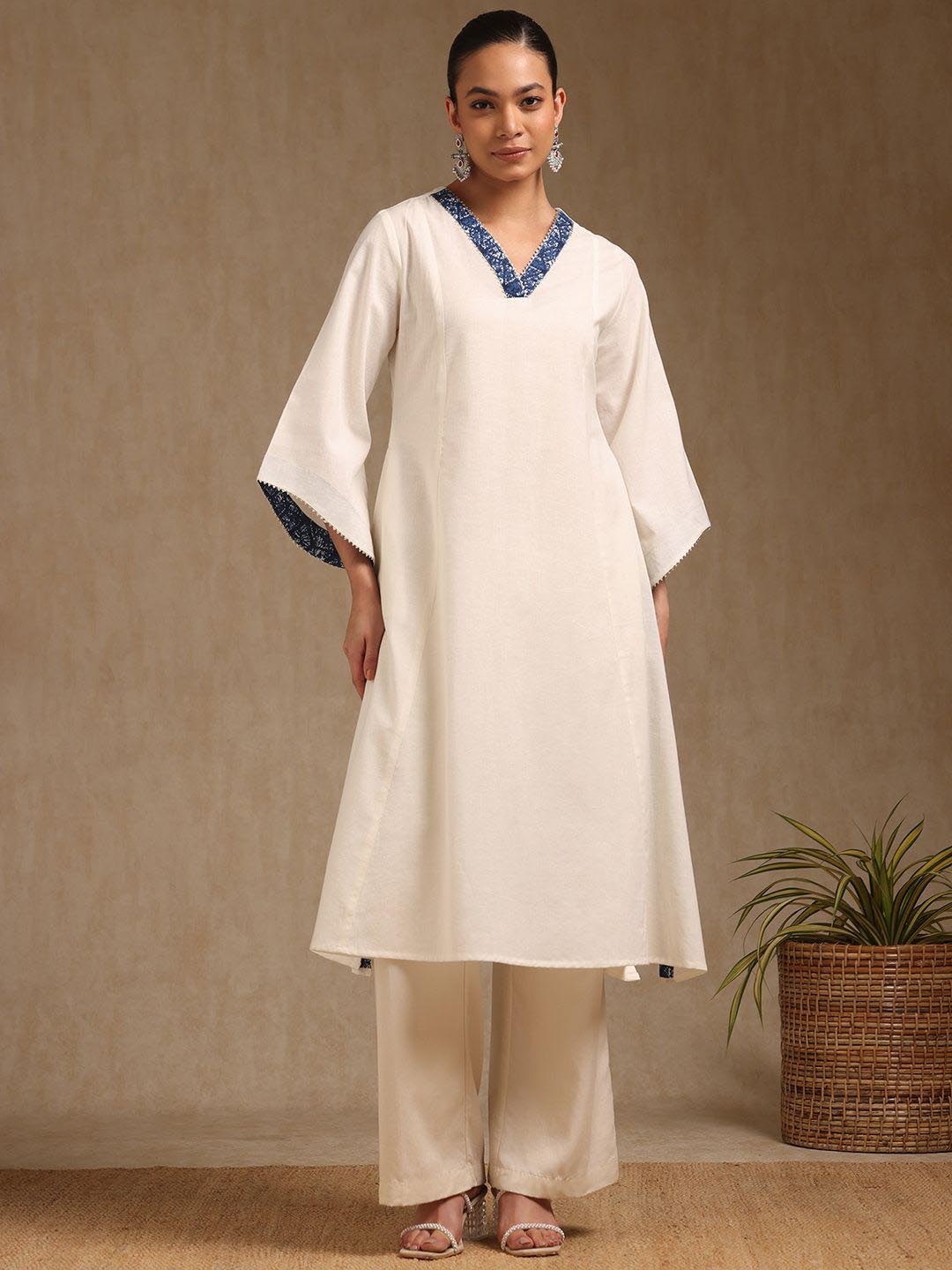 

Soch Women Thread Work Kurta, Off white