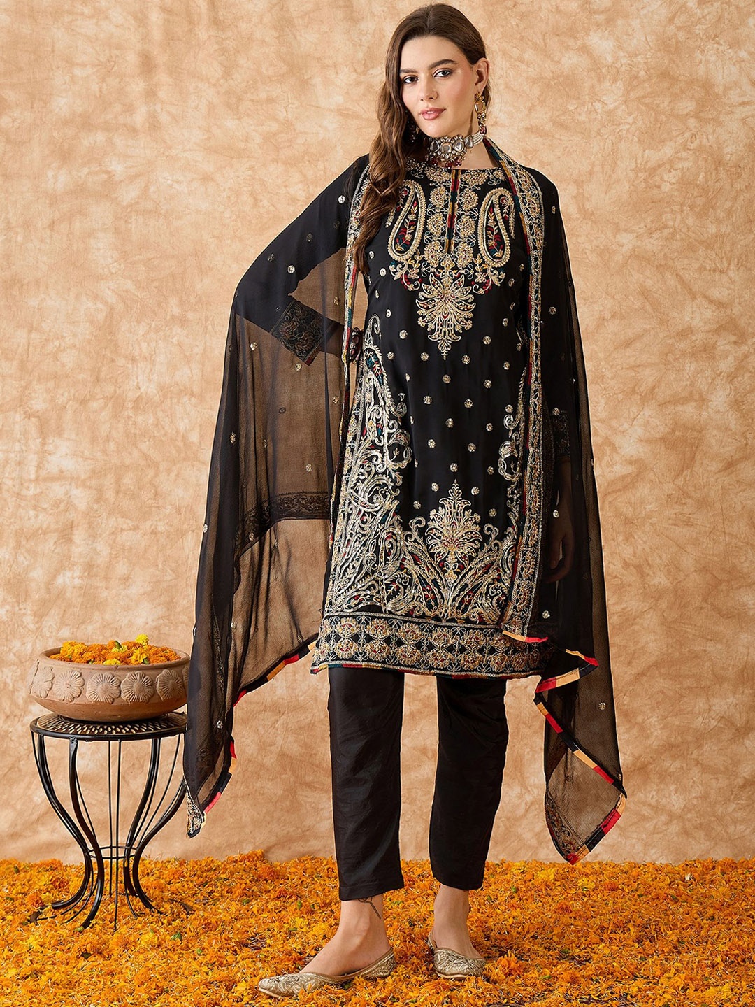 

SHADOW & SAINING Embroidered Silk Georgette Unstitched Dress Material, Black