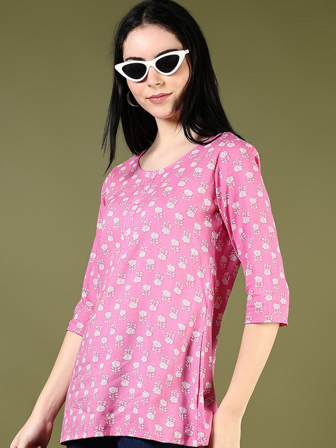 

V-Mart Floral Printed Kurti, Pink