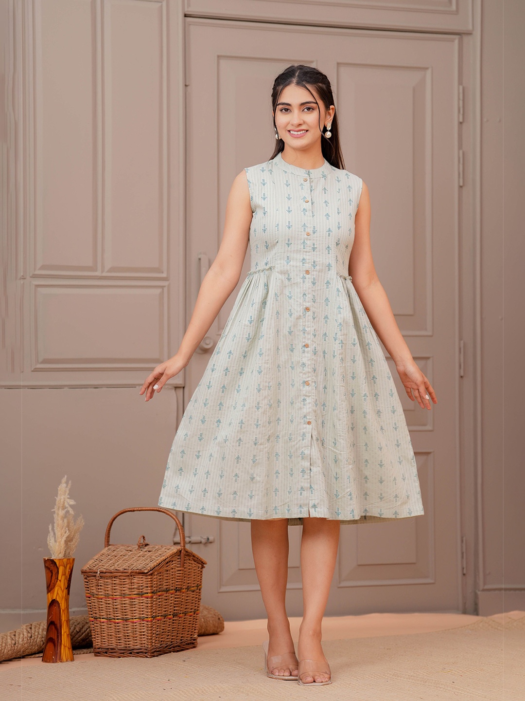 

Nayo Ethnic Motifs Print Fit & Flare Mini Dress, Green