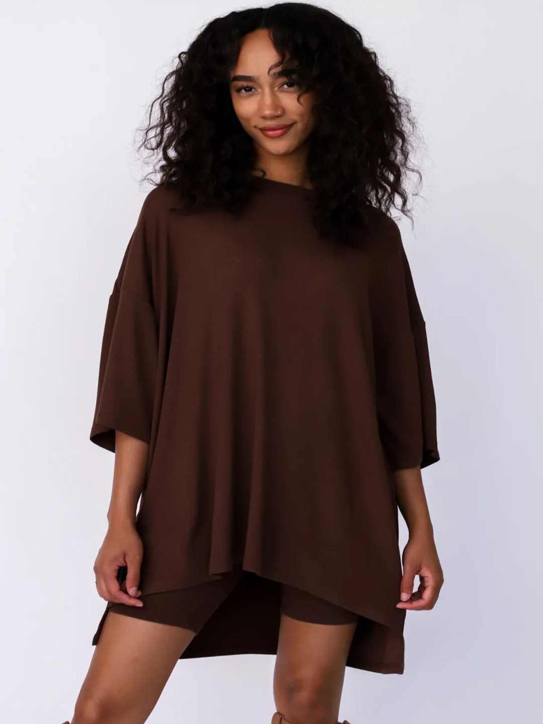 

FEMENEST T-Shirt With Shorts Co-Ords, Brown