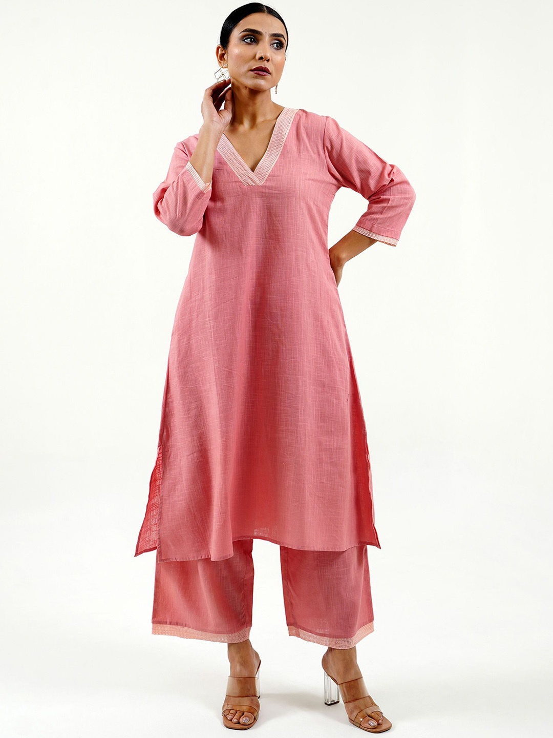 

CYAN Women Regular Pure Cotton Kurta with Trousers, Rose