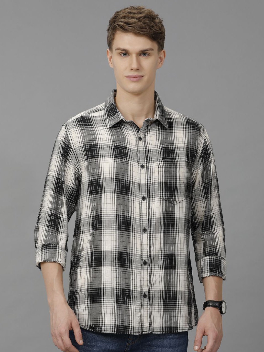 

Voi Jeans Men Slim Fit Gingham Checks Opaque Checked Casual Shirt, Black