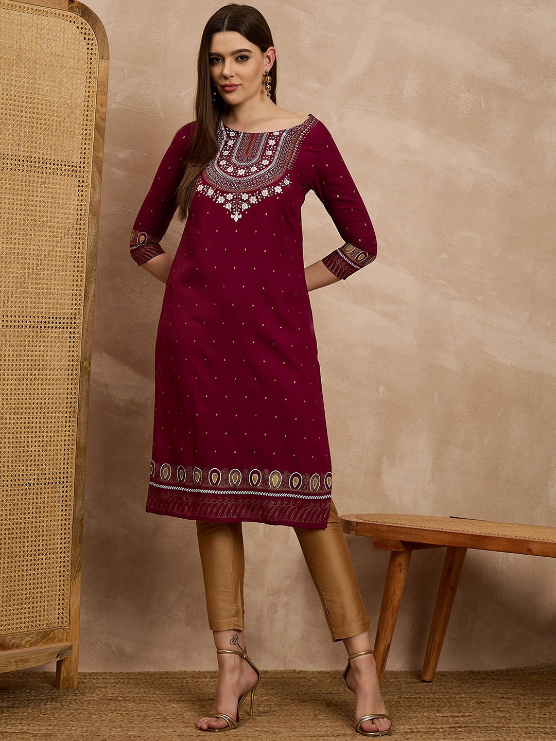 

HERE&NOW Women Kurta, Maroon