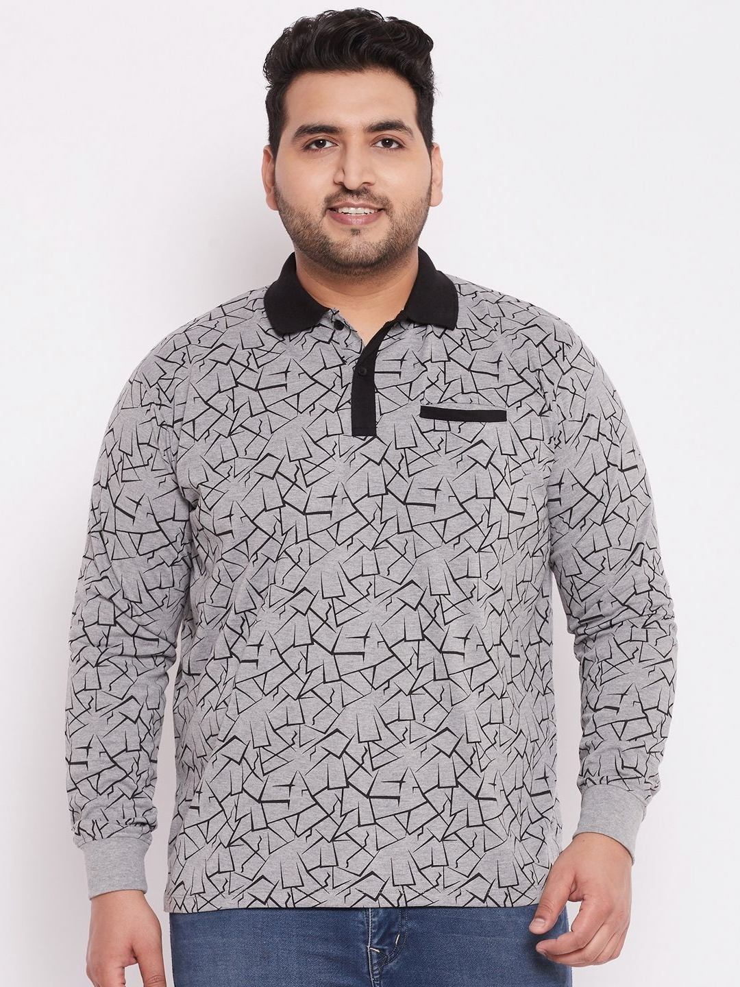 

Sztori Men Printed Polo Collar Monochrome Pockets T-shirt, Grey