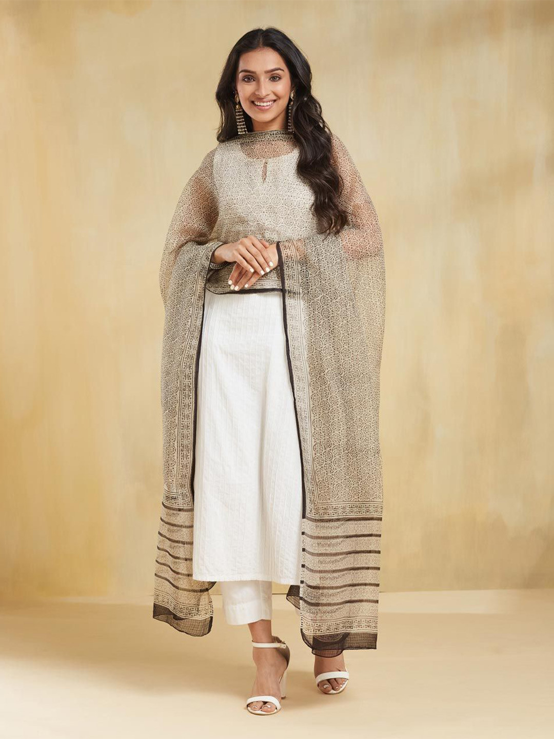 

Fabindia Printed Cotton Silk Dupatta, Beige