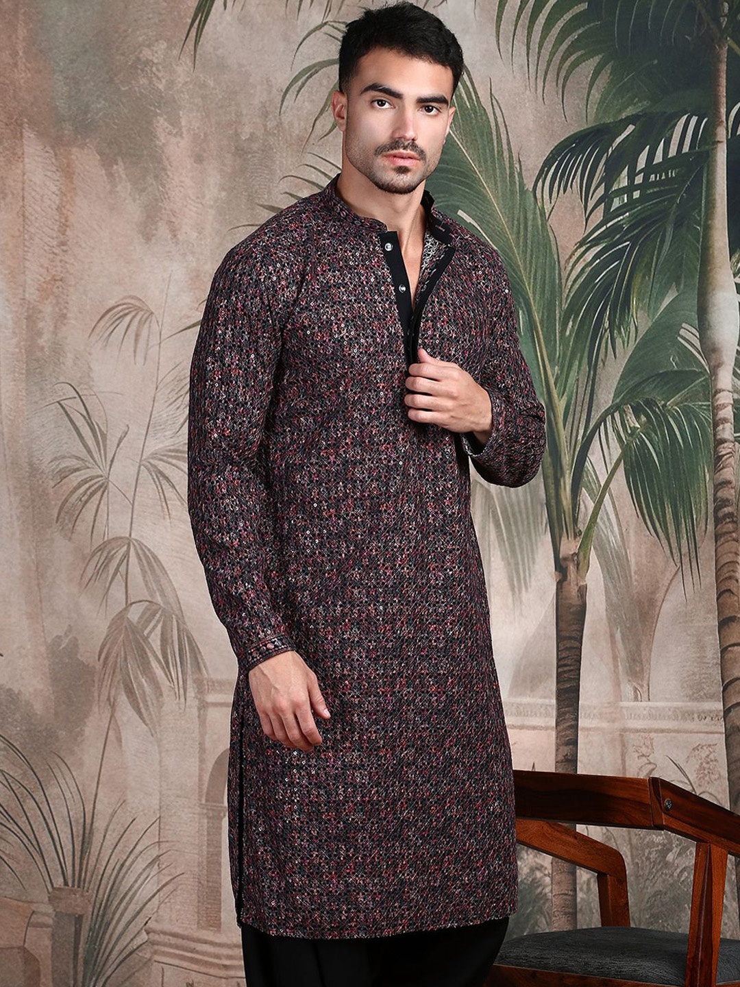 

Sangria Chic Geometric Chikankari Sequin Kurta, Brown
