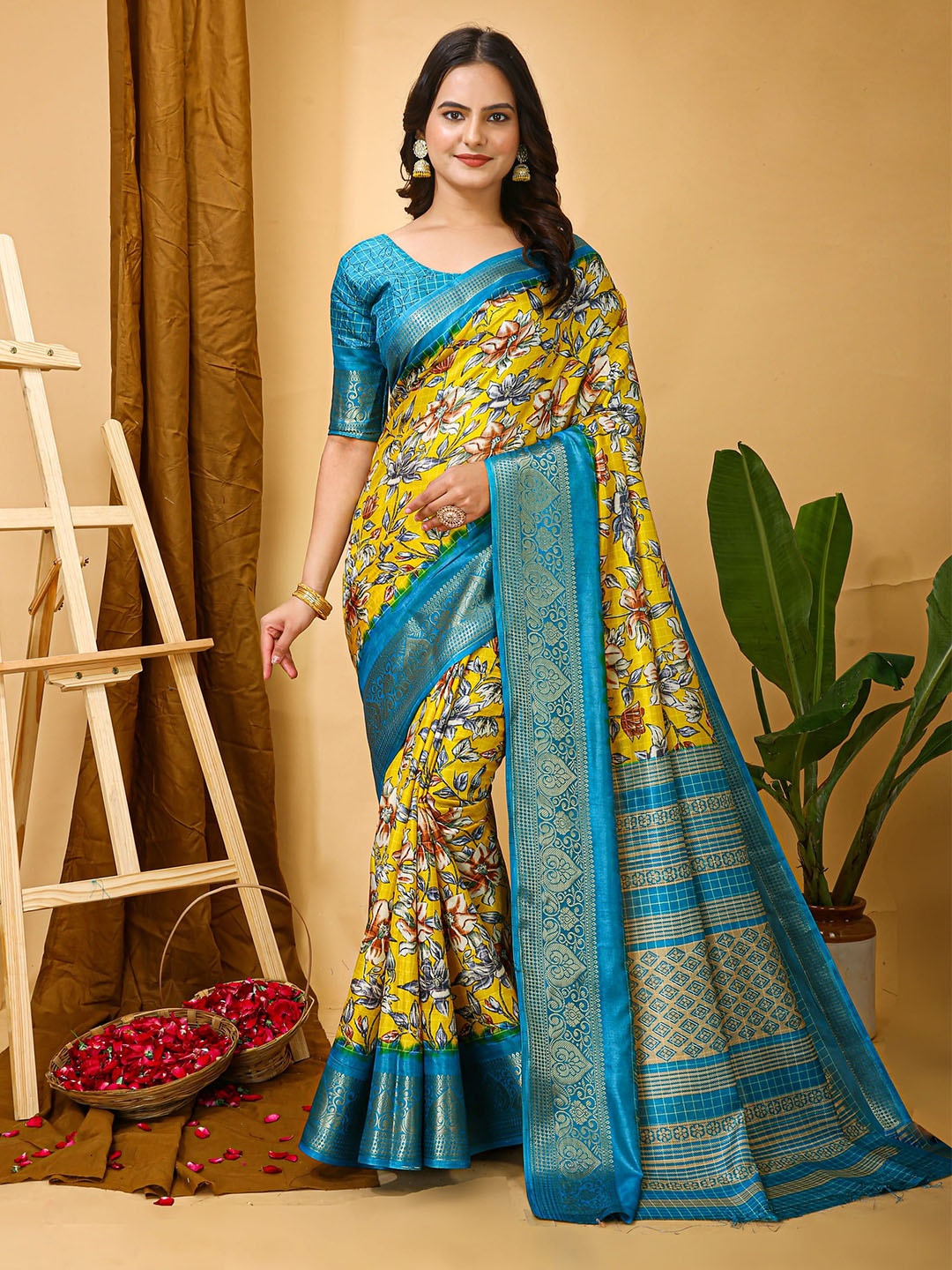 

HERE&NOW Floral Zari Silk Cotton Banarasi Saree, Yellow