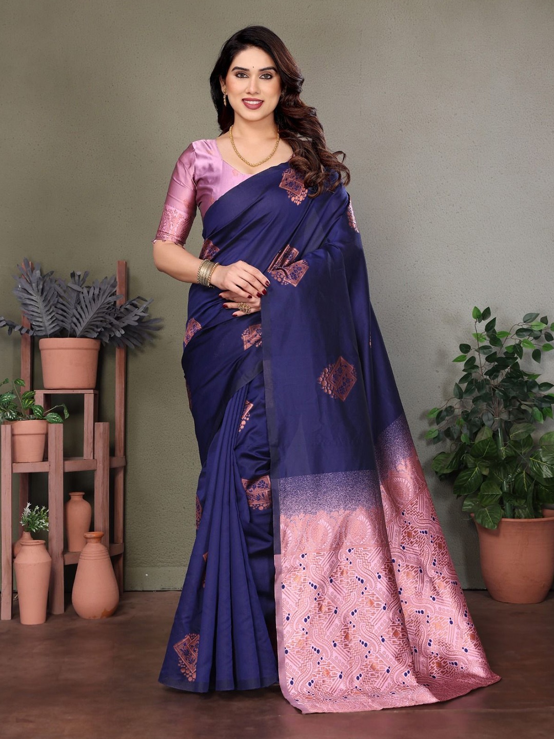 

DIKONA DESIGNER Woven Design Zari Pure Silk Banarasi Saree, Blue