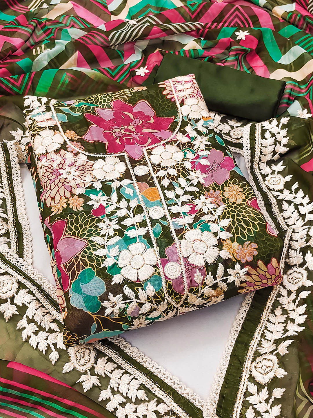 

SHADOW & SAINING Embroidered Organza Semi-Stitched Dress Material, Olive