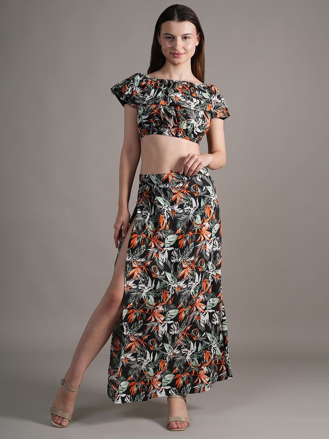 

Belfry Women Printed Top with Skirt, Black