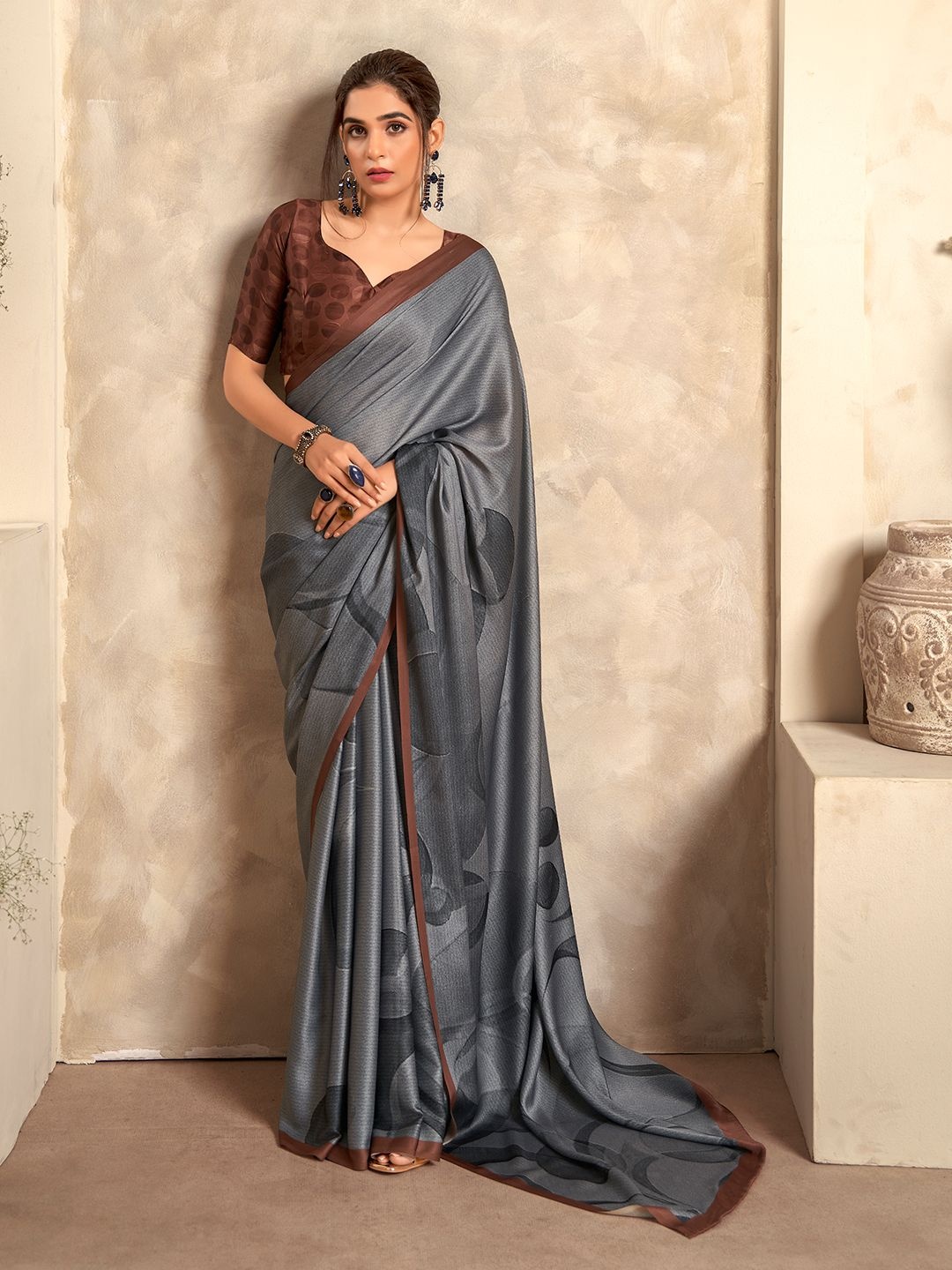 

LeeliPeeri Designer Ethnic Motifs Satin Saree, Grey