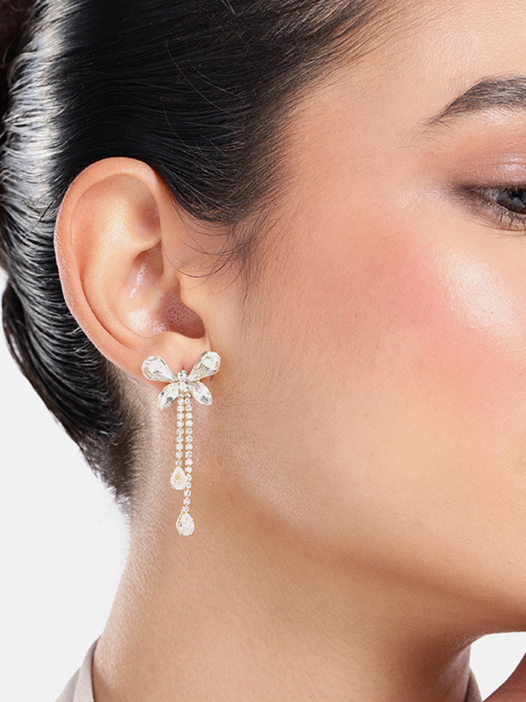 

DressBerry Contemporary Drop Earrings, Gold