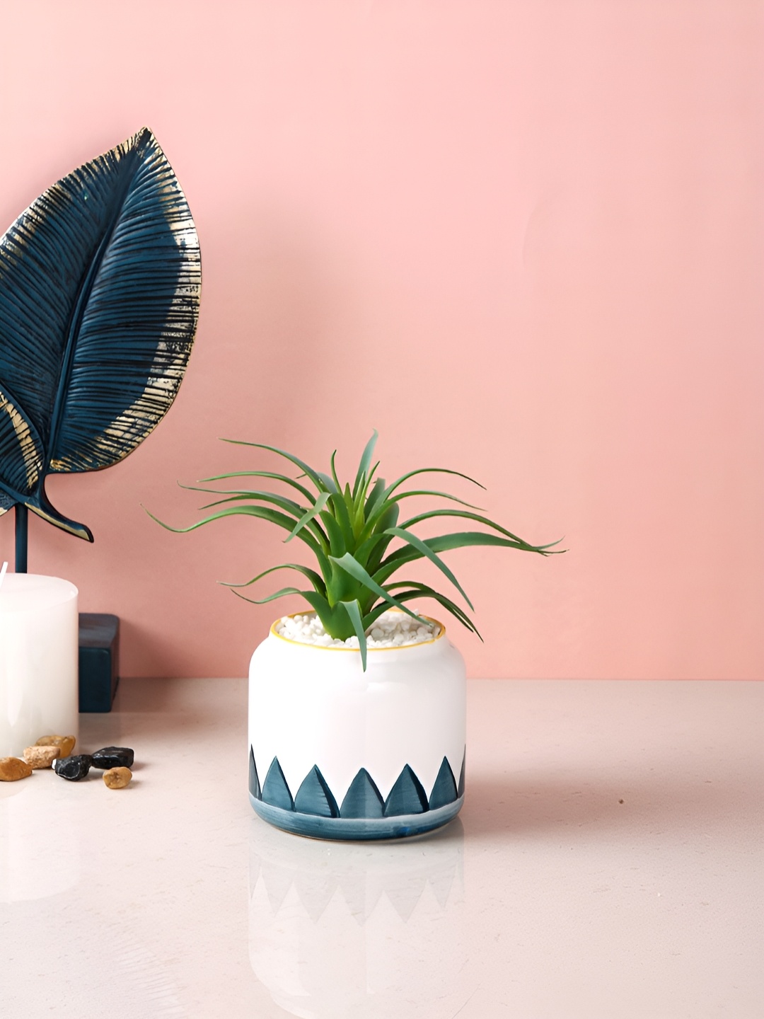 

TAYHAA White 1 Pieces Succulent Artificial Plant With Pot