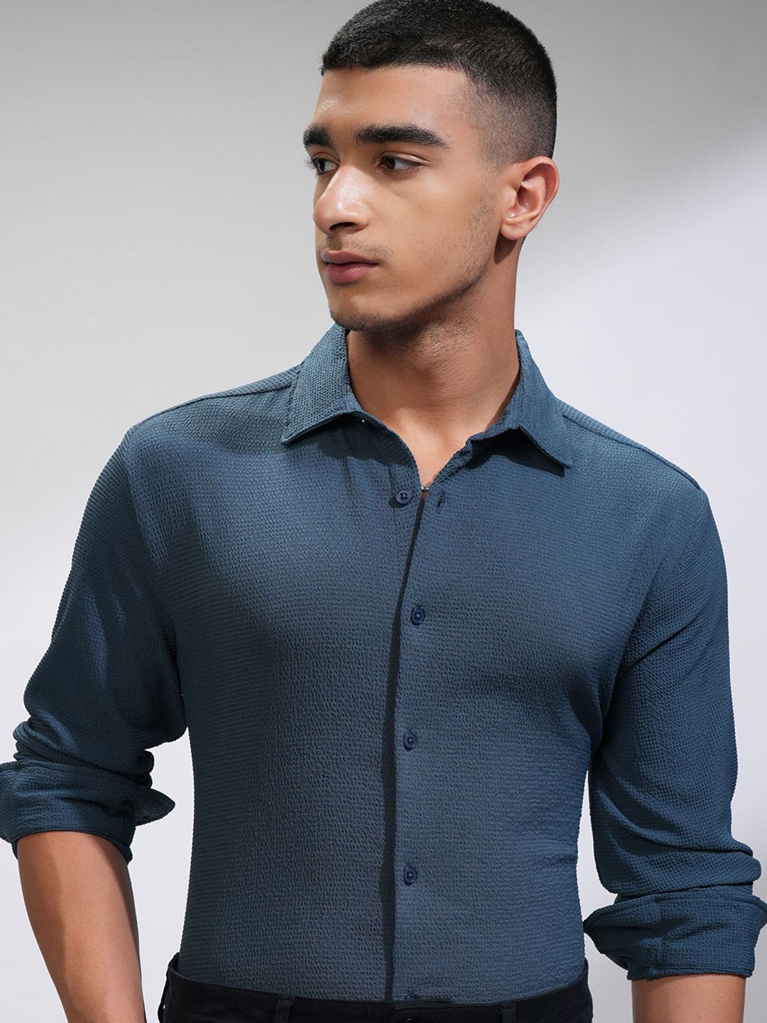 

HIGHLANDER Men Comfort Slim Fit Opaque Casual Shirt, Blue