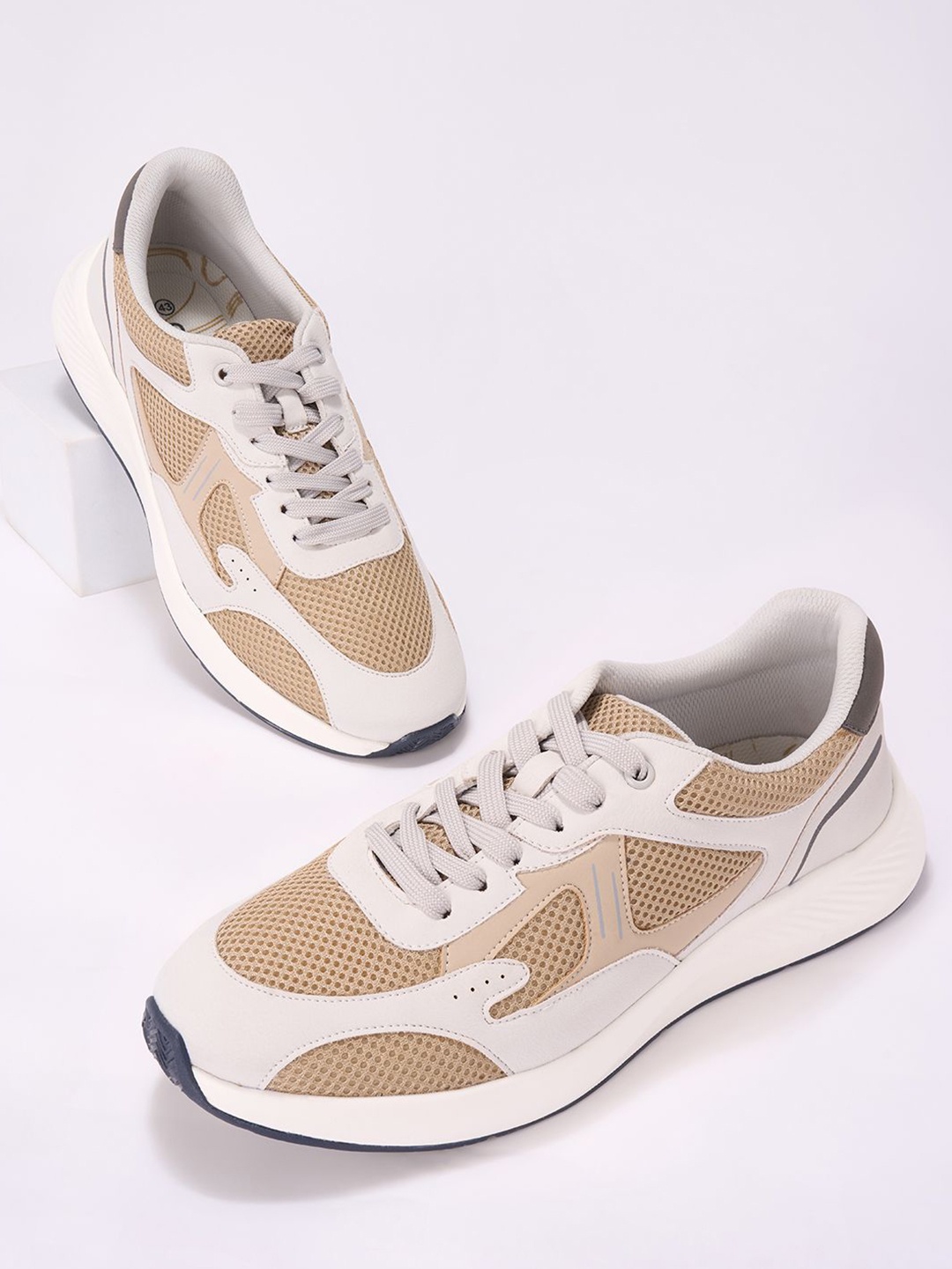 

Ajile by Pantaloons Men Mesh Walking Shoes, Beige