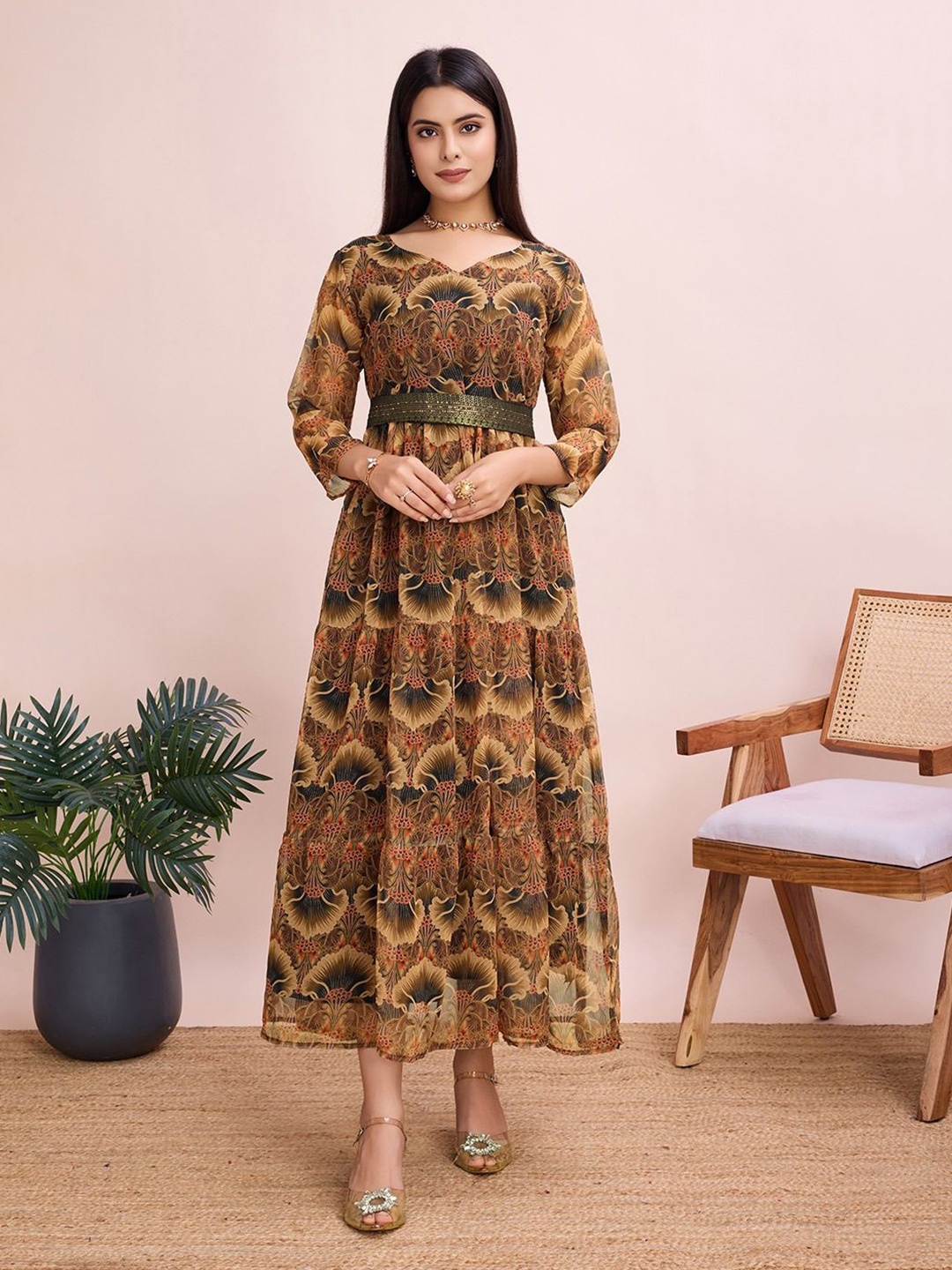 

LONDON BELLY Floral Print Georgette Fit & Flare Maxi Dress, Coffee brown