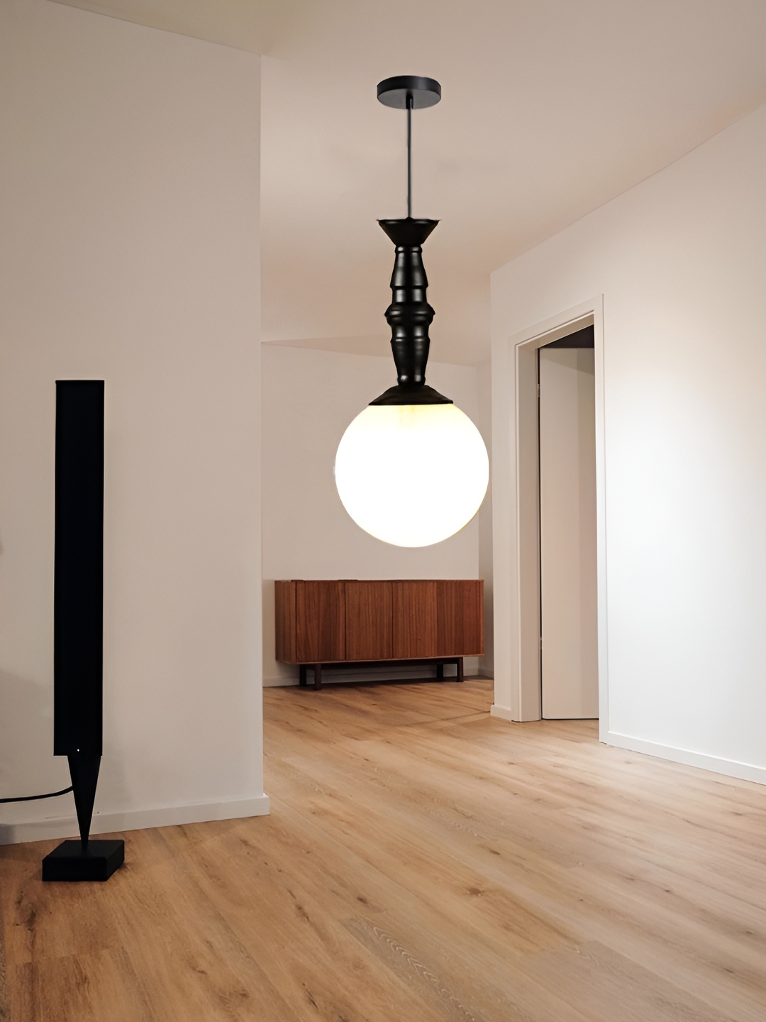 

GAUVIK Black Ceiling Lamp