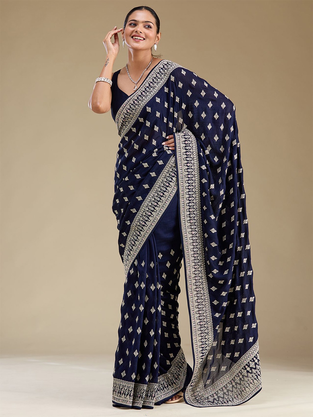 

Koskii Floral Art Silk Saree, Blue
