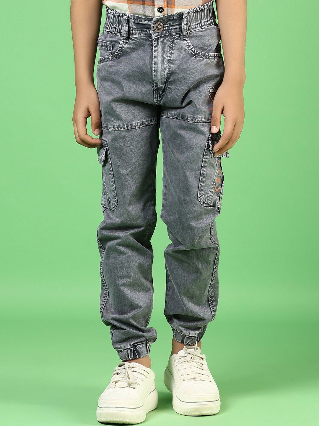 

V-Mart Boys Light Fade Jeans, Grey