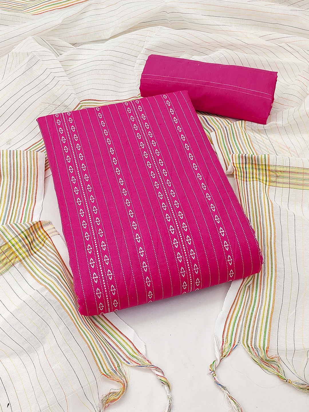 

SHADOW & SAINING Unstitched Dress Material, Pink