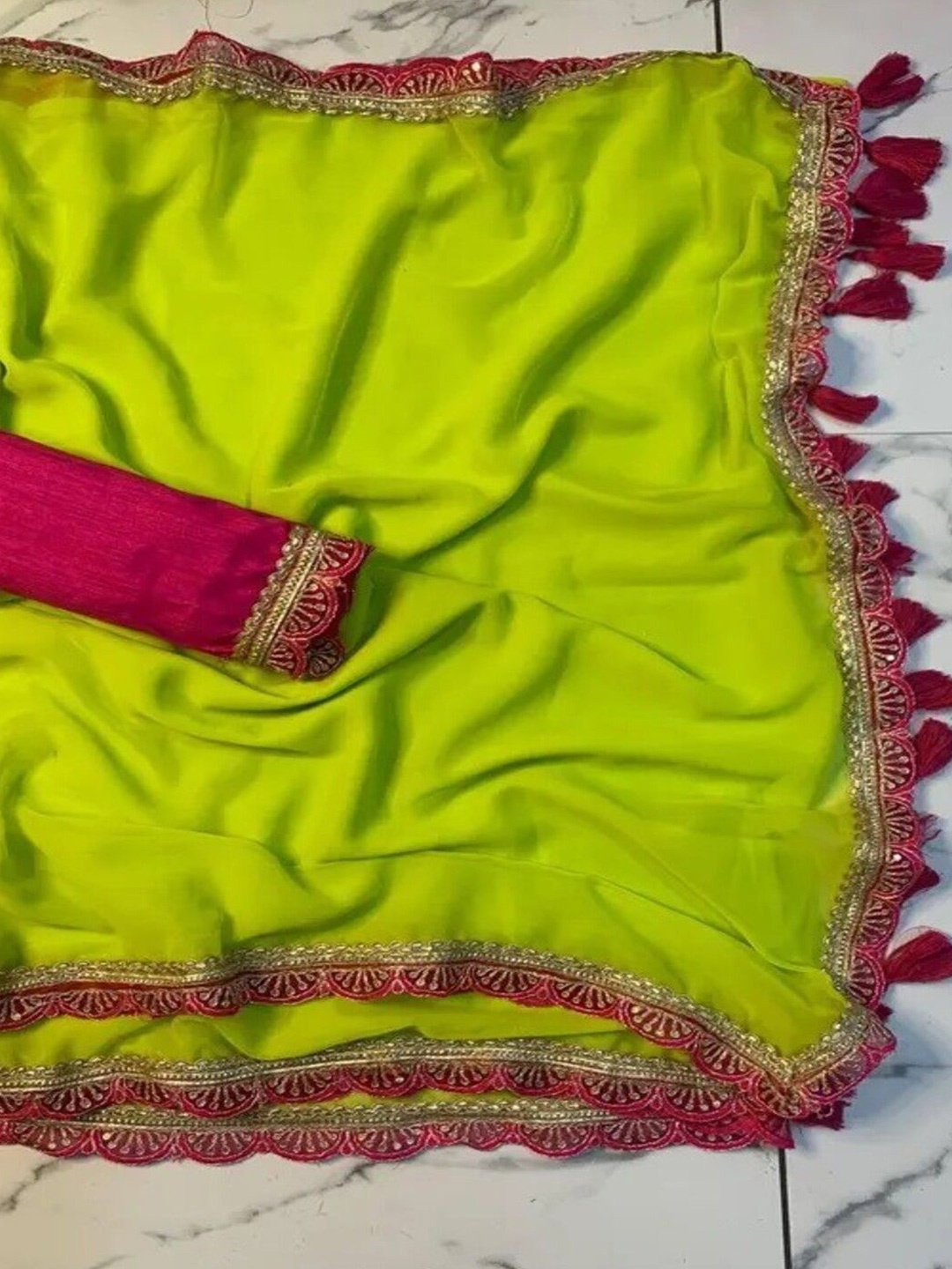 

VRAGI Embroidered Pure Georgette Saree, Lime green