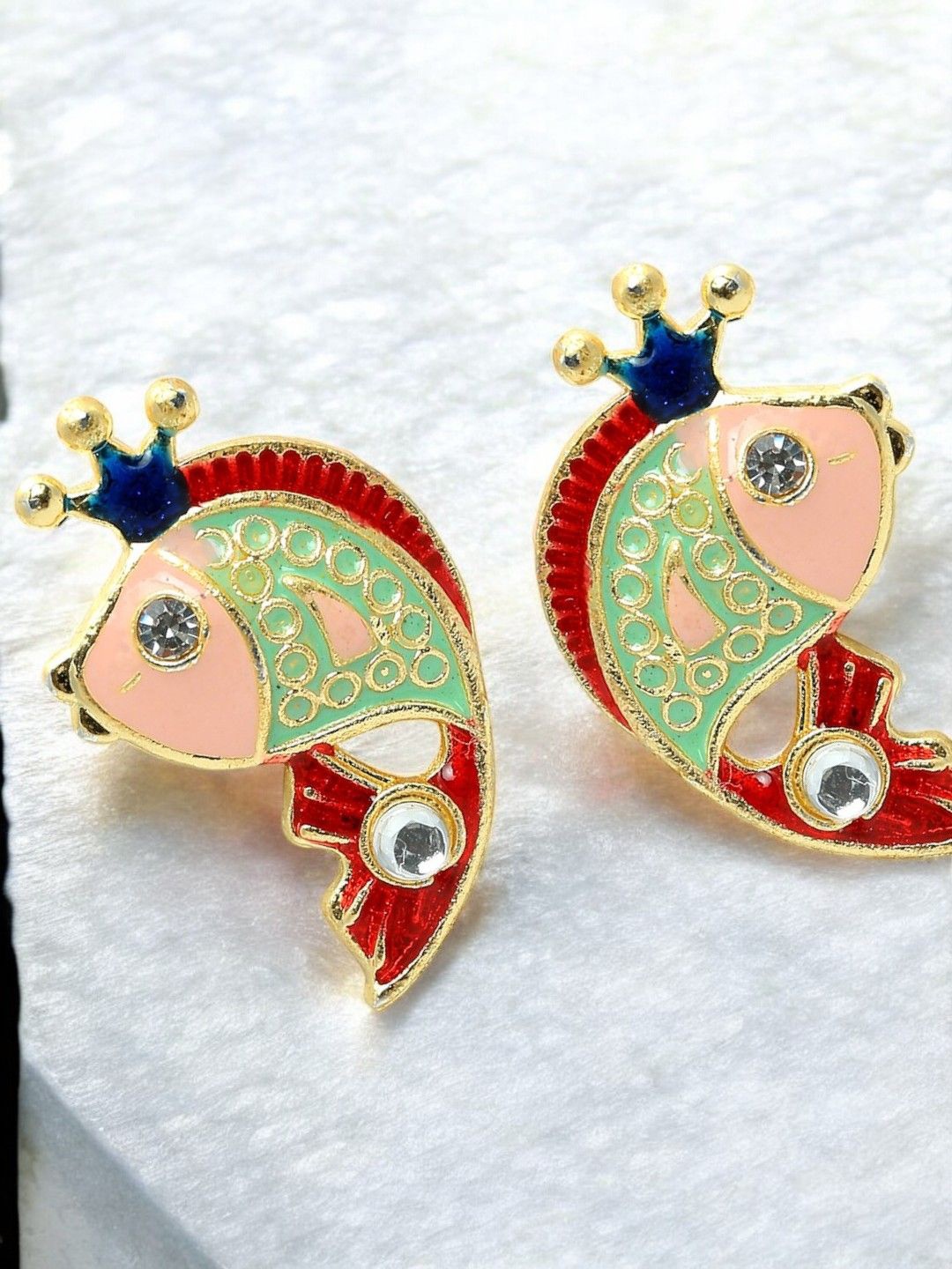 

OOMPH Contemporary Studs Earrings, Pink