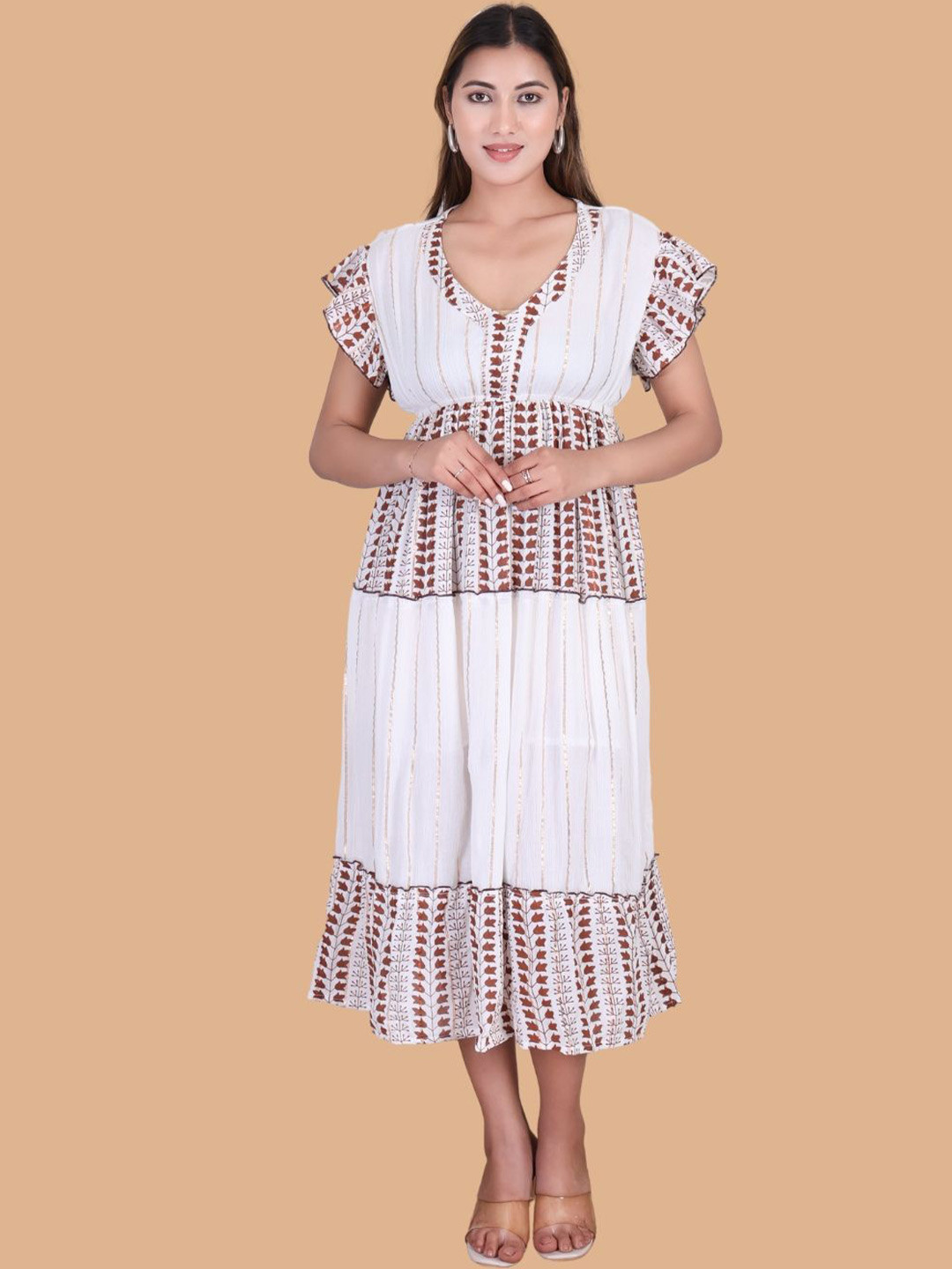 

Moda Rapido Floral Print Crepe Maxi Dress, White