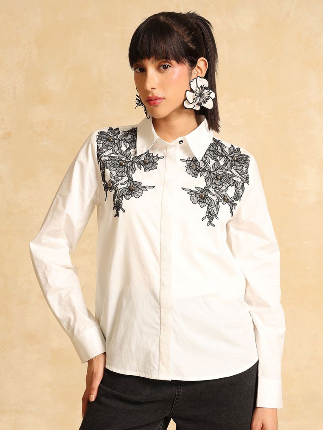 

Kazo Women Floral Opaque Printed Formal Shirt, White