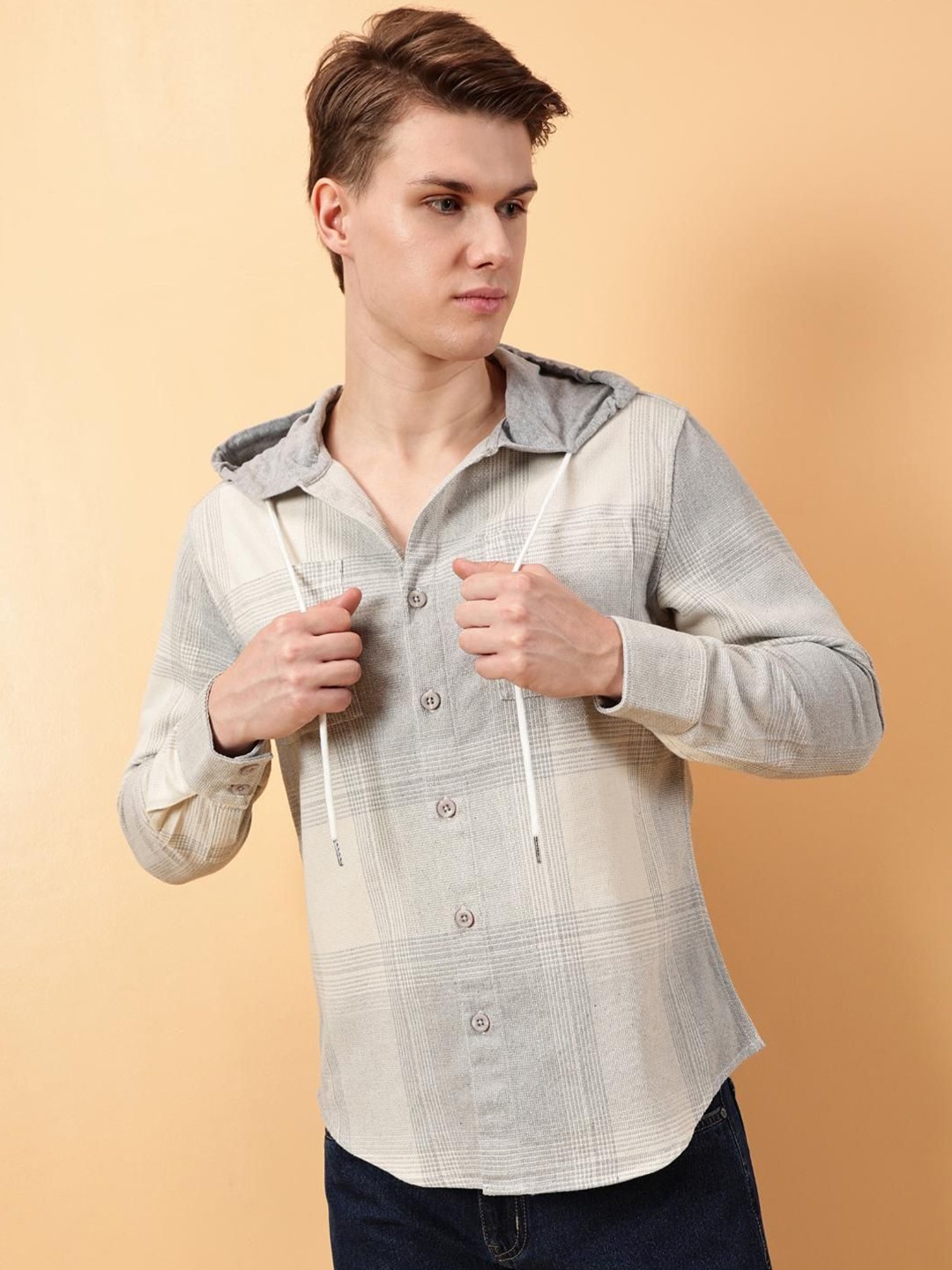 

VALEN CLUB Men Opaque Striped Casual Shirt, White