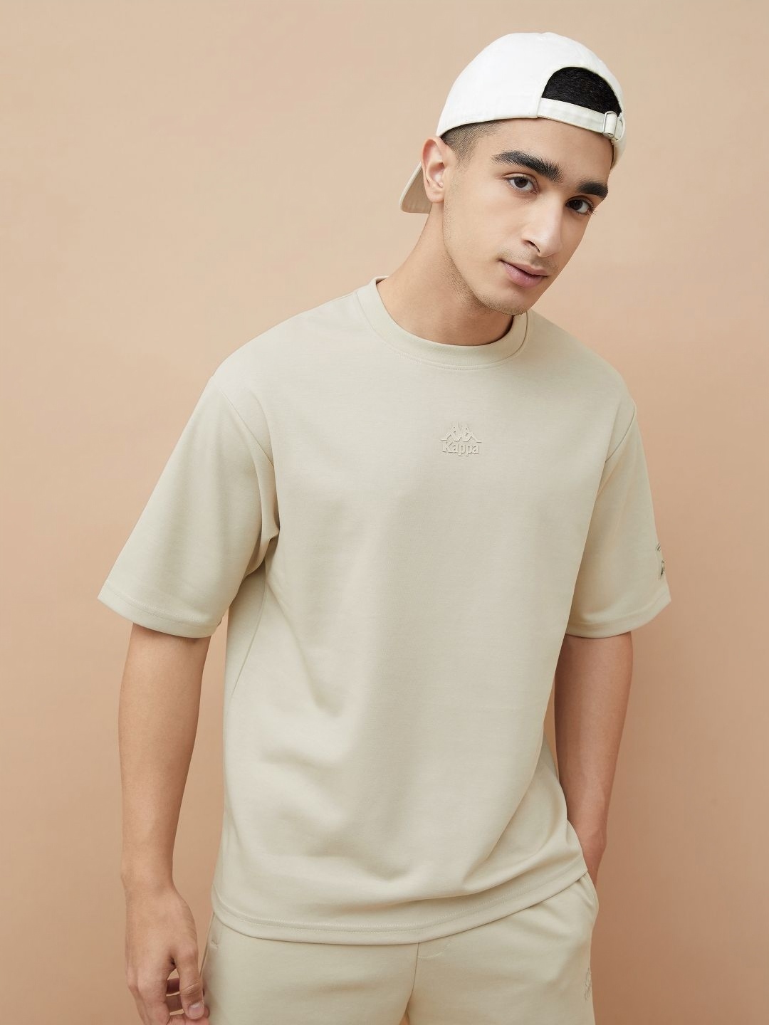 

Kappa Men Drop-Shoulder Sleeves T-shirt, Beige