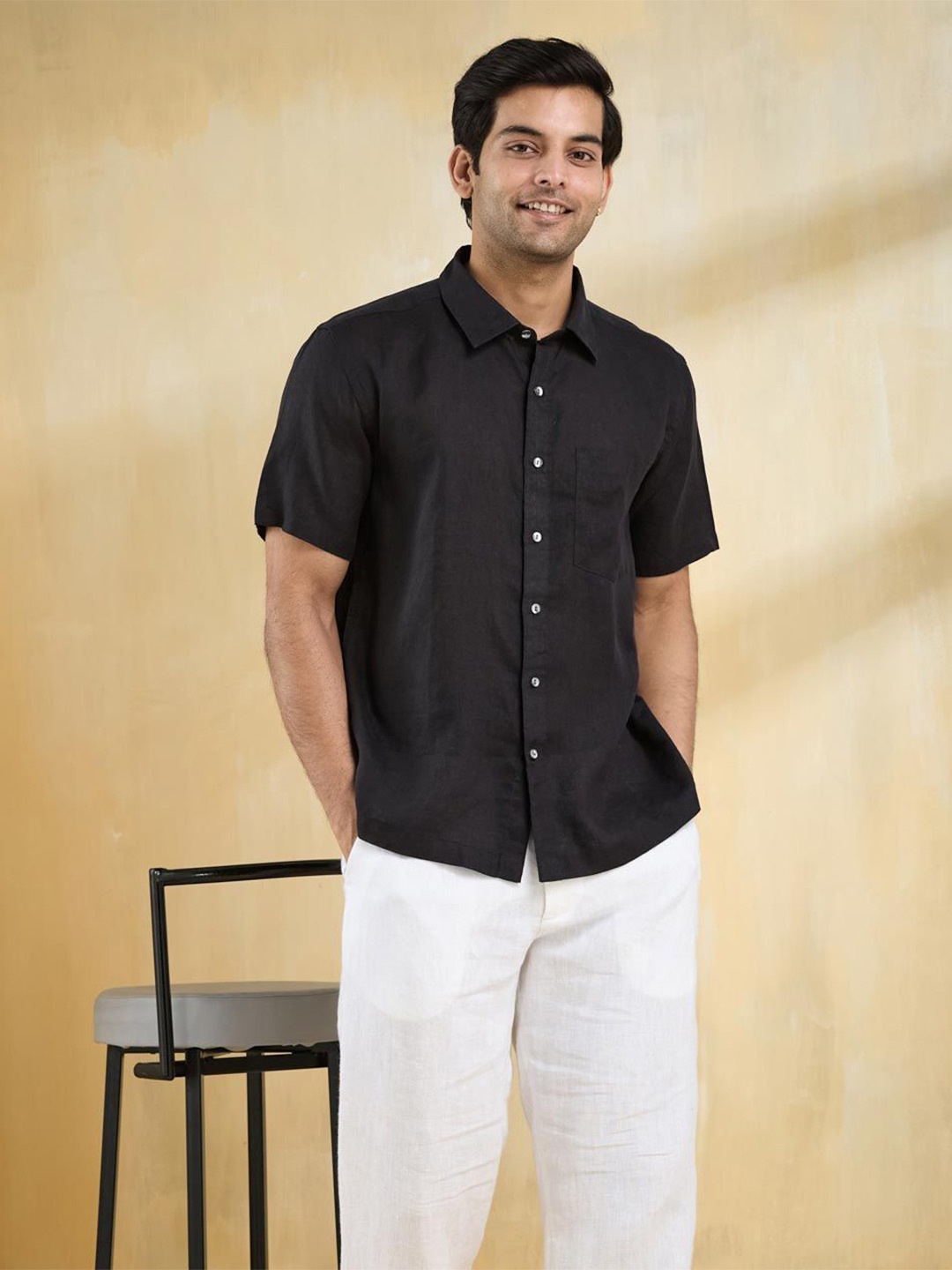 

Fabindia Men Opaque Party Shirt, Black