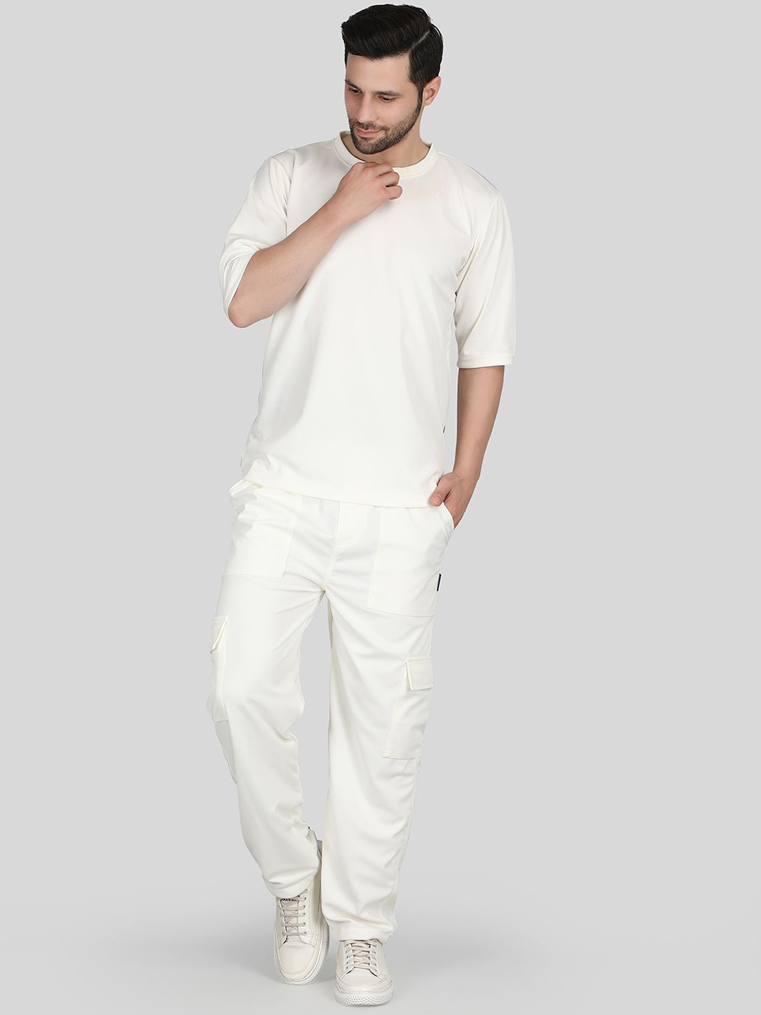 

Raxedo Men T-Shirt & Cargo Jogger Co-Ord Set, Off white