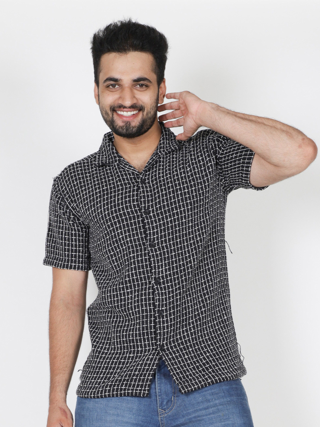 

The Cloth Crow Men Comfort Slim Fit Opaque Checked Casual Shirt, Black