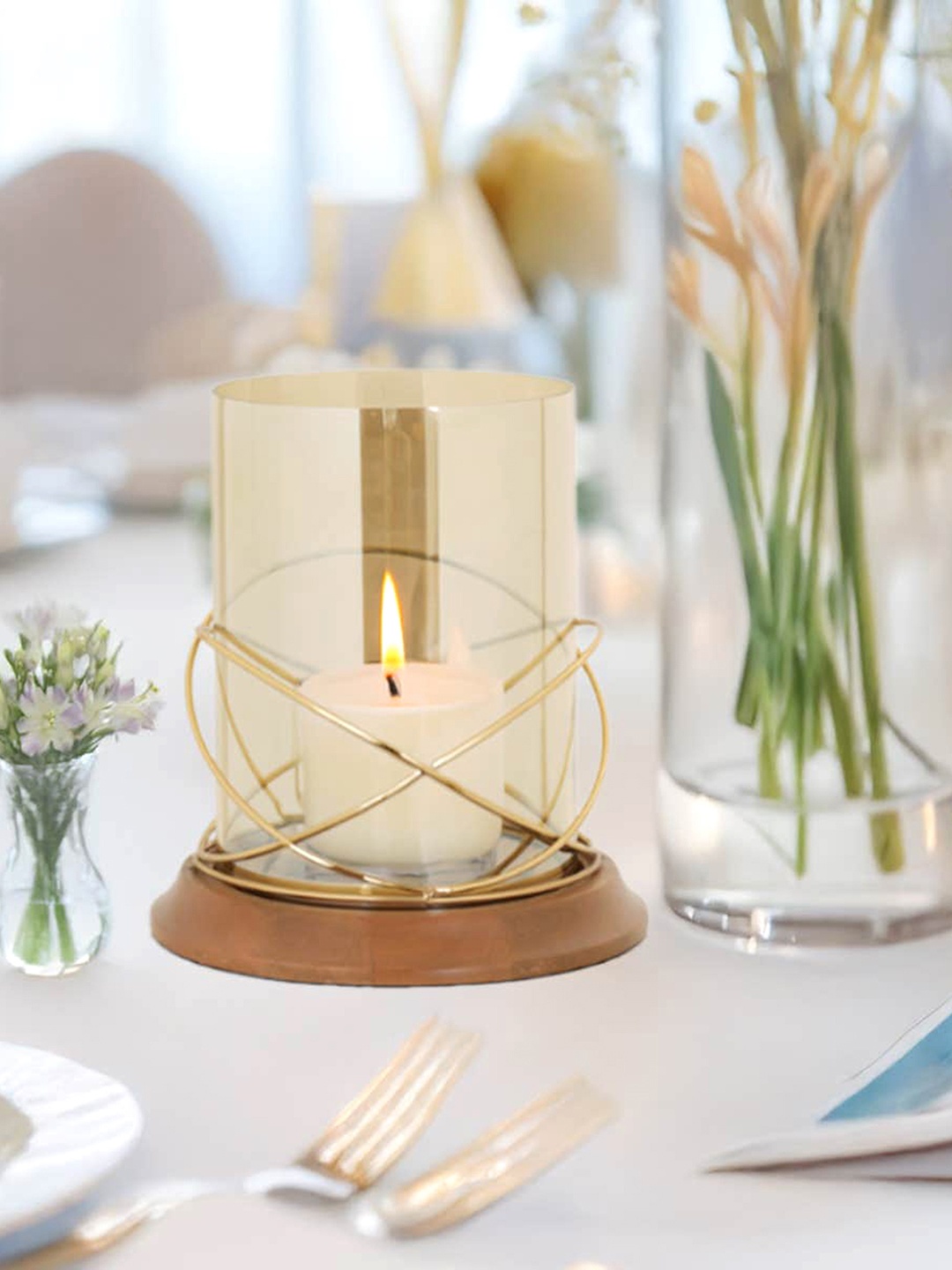 

Royaloak Brown & Gold-Toned Candle Holder