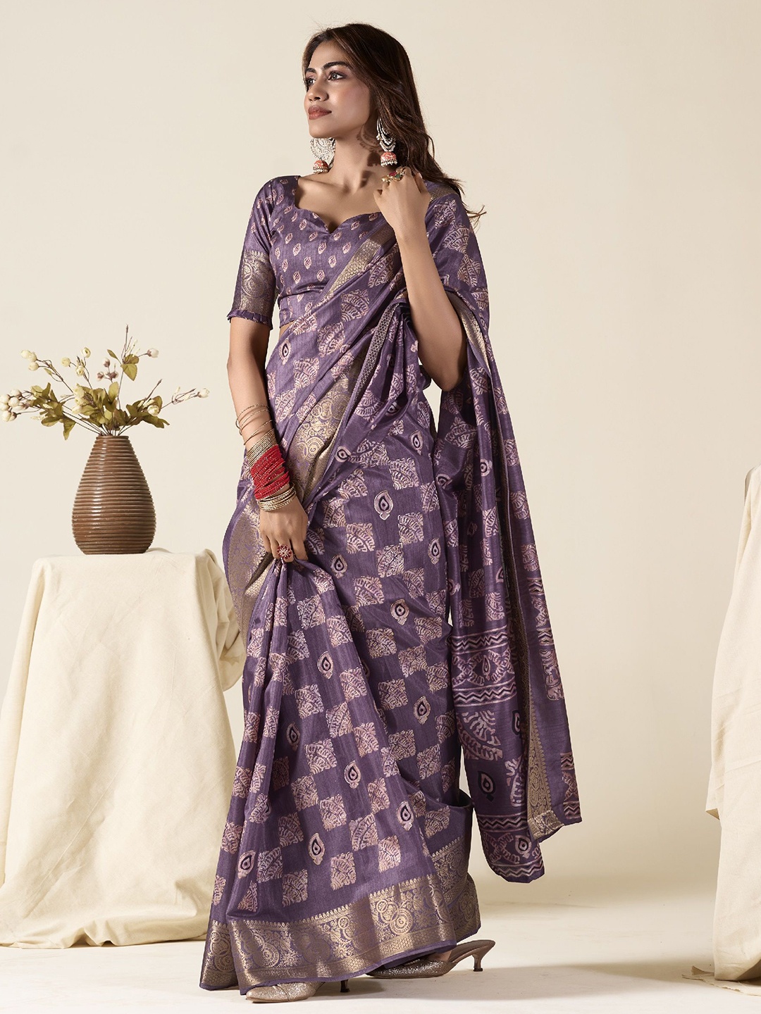 

MAHALASA Ethnic Motifs Zari Saree, Purple