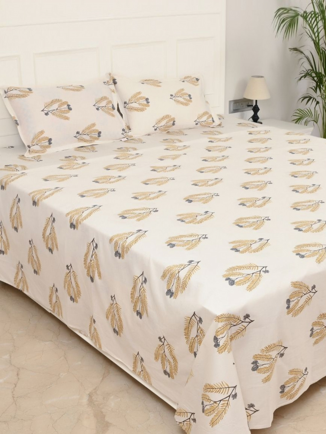 

Jaipur Weaves Yellow & Beige Floral King Bedsheet with 2 Pillow Covers