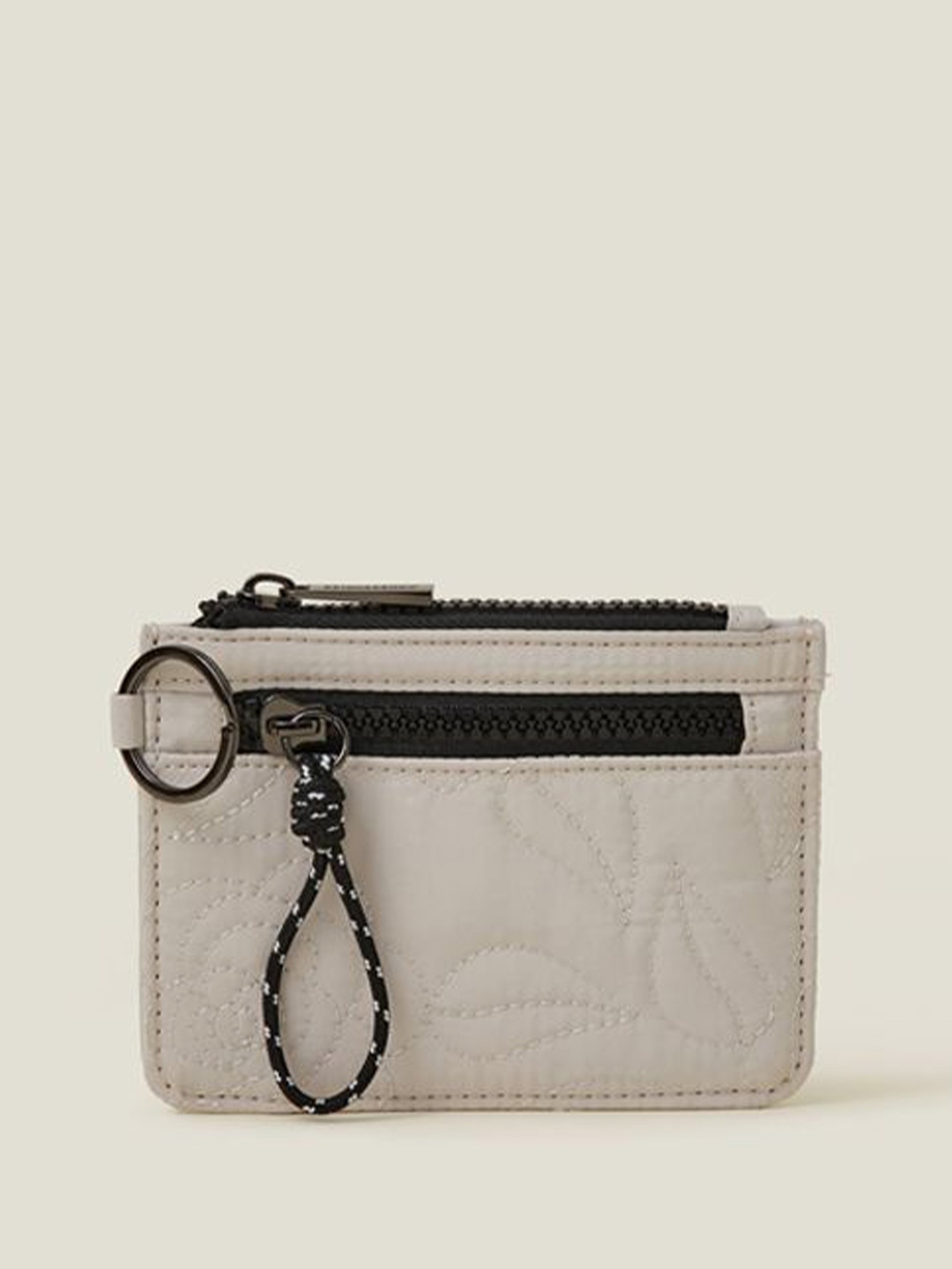 

Accessorize Women Quilted Card Holder, Cream