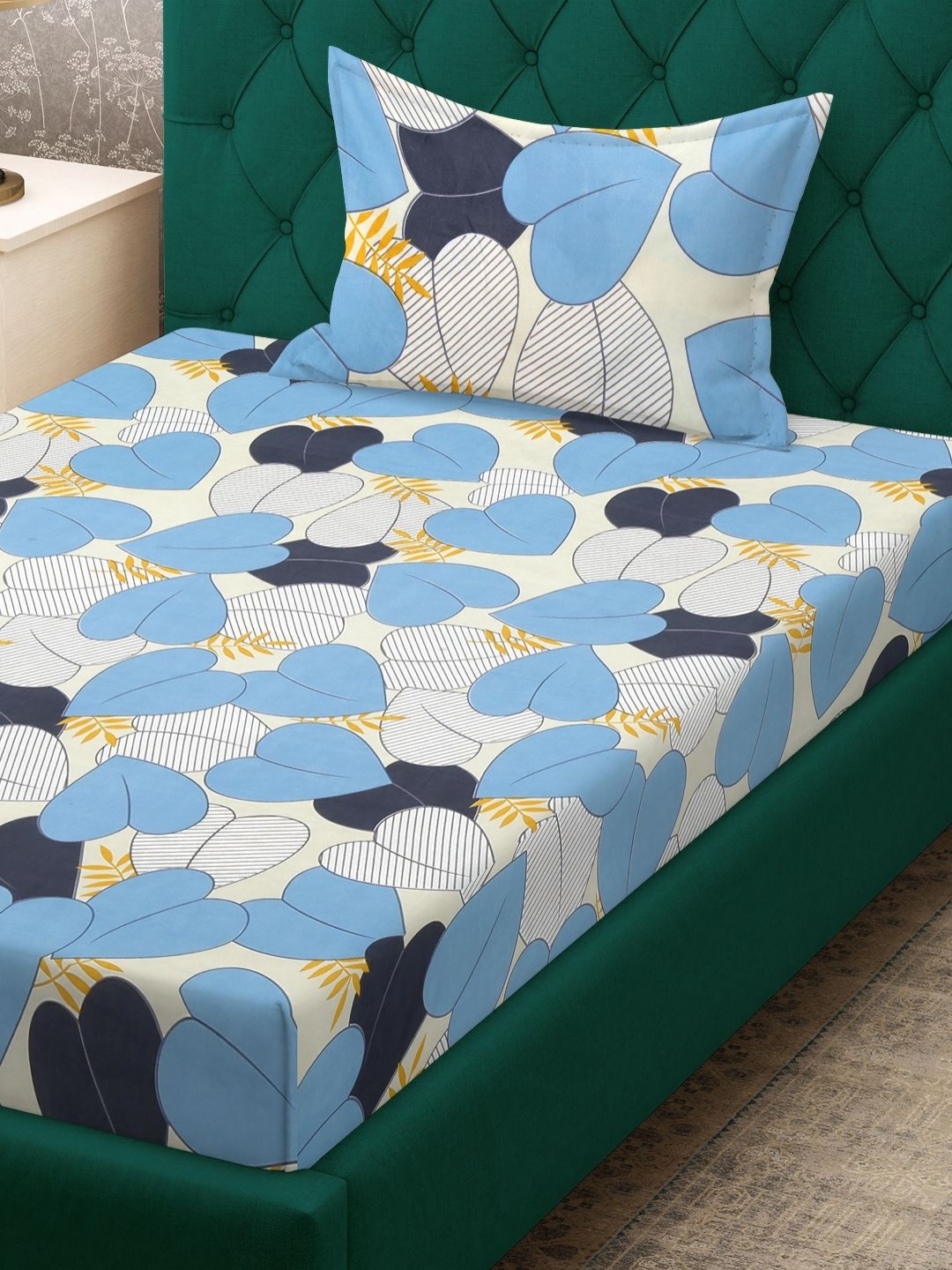 

KLOTTHE Blue & White Floral Printed 300 TC Fitted Single Bedsheet - 2.25 m x 1.50 m