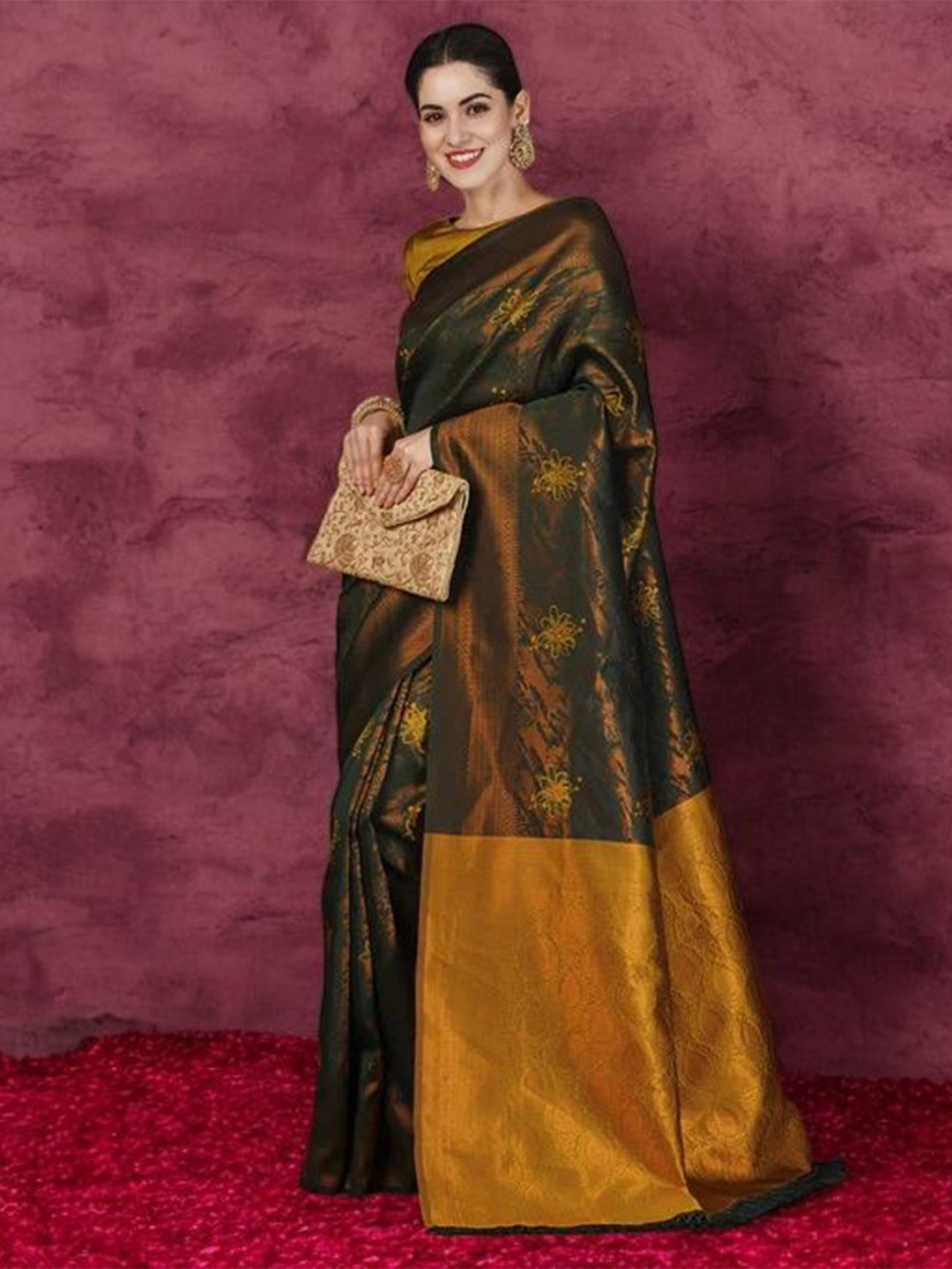 

Mitera Woven Design Zari Silk Blend Banarasi Saree, Green