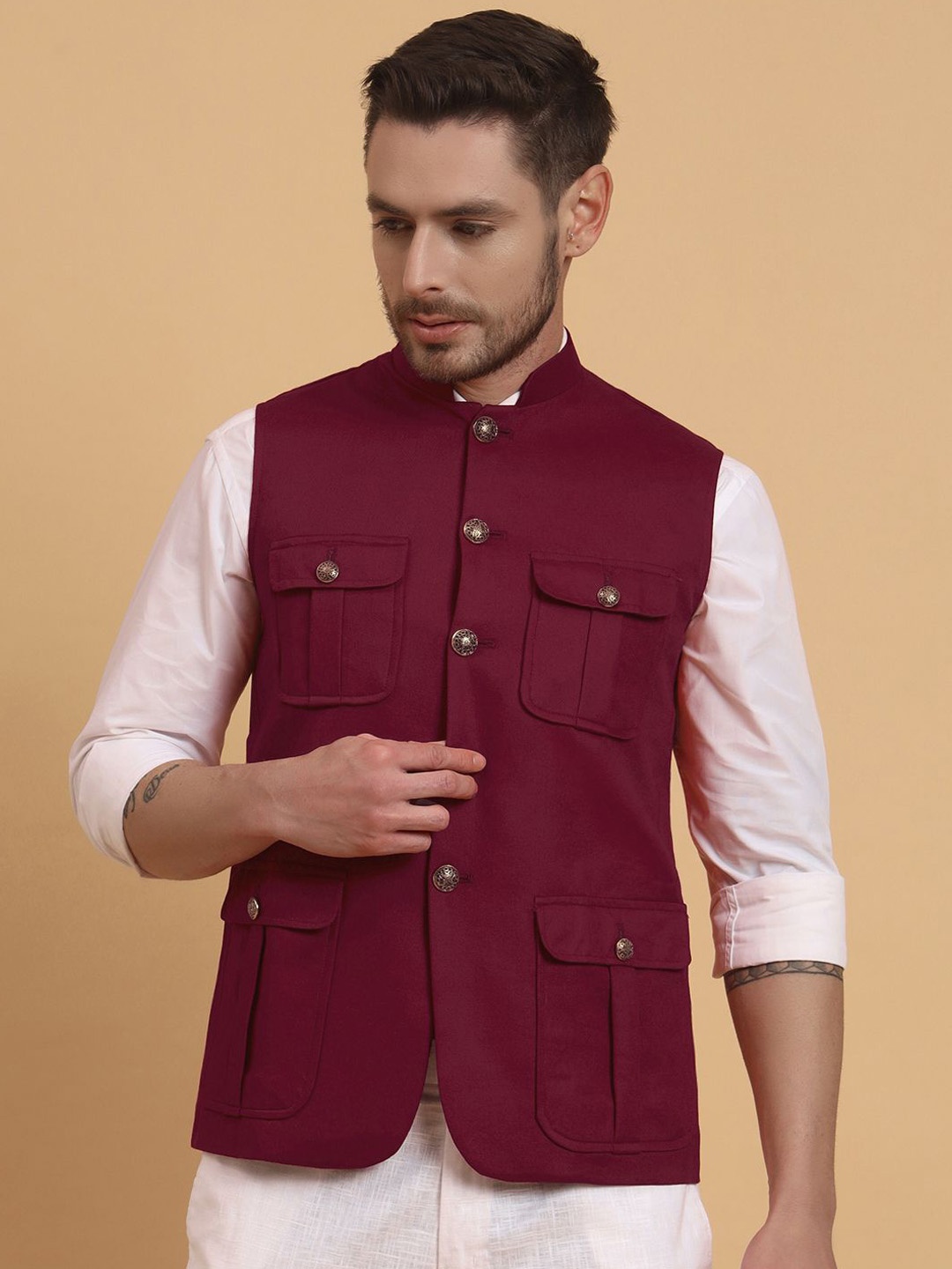 

Aspriya Pure Cotton Bandhgala Jacket, Maroon