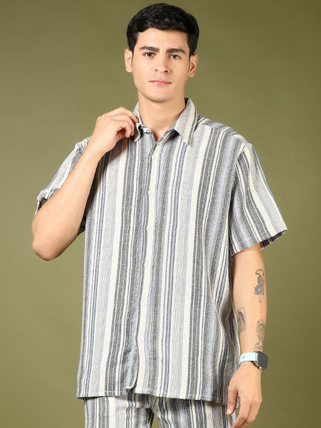 

V-Mart Men Opaque Printed Casual Shirt, Off white